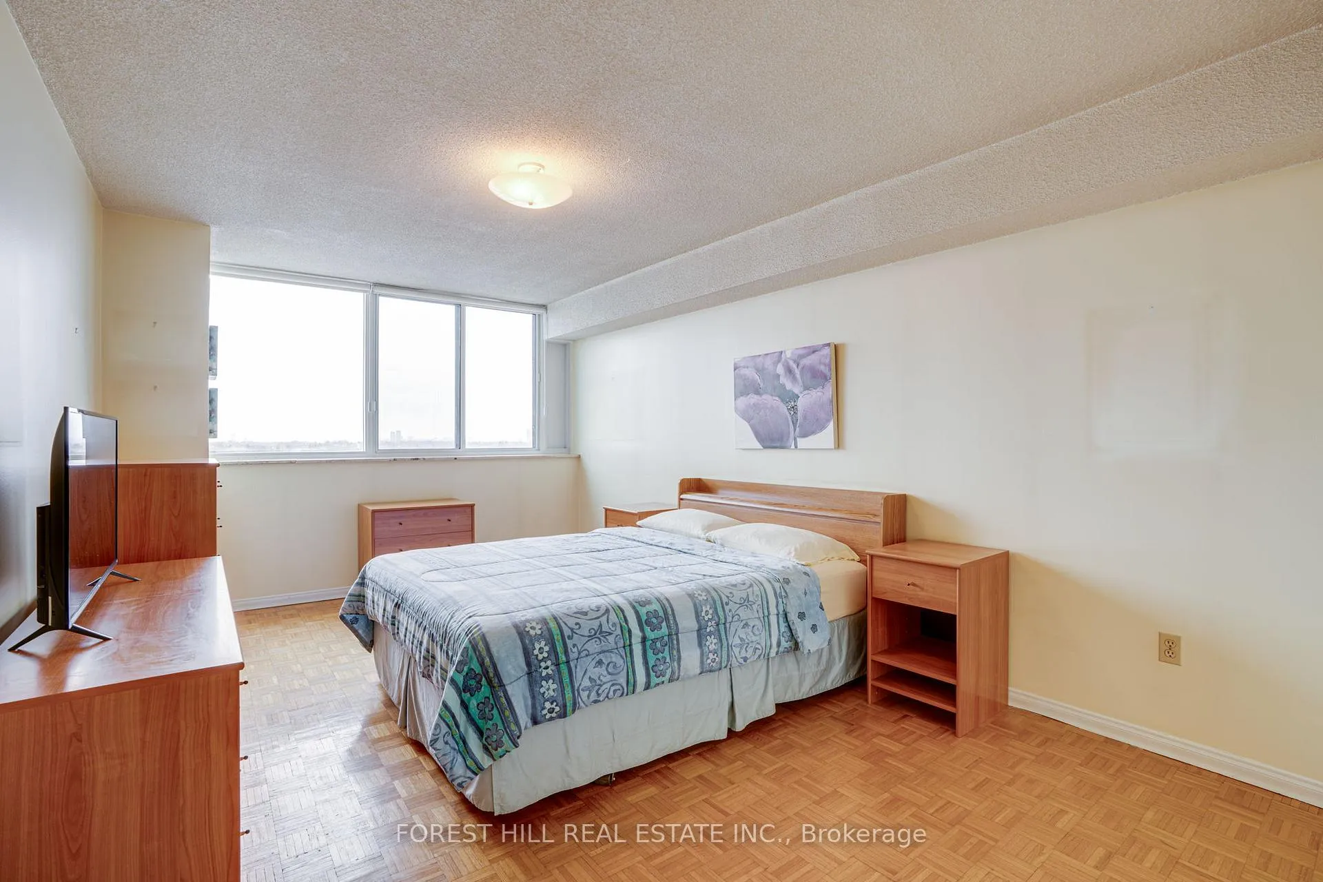 Photo 22 of Unit 904, 3000 Bathurst Street, Toronto, Englemount-Lawrence — HOMEH