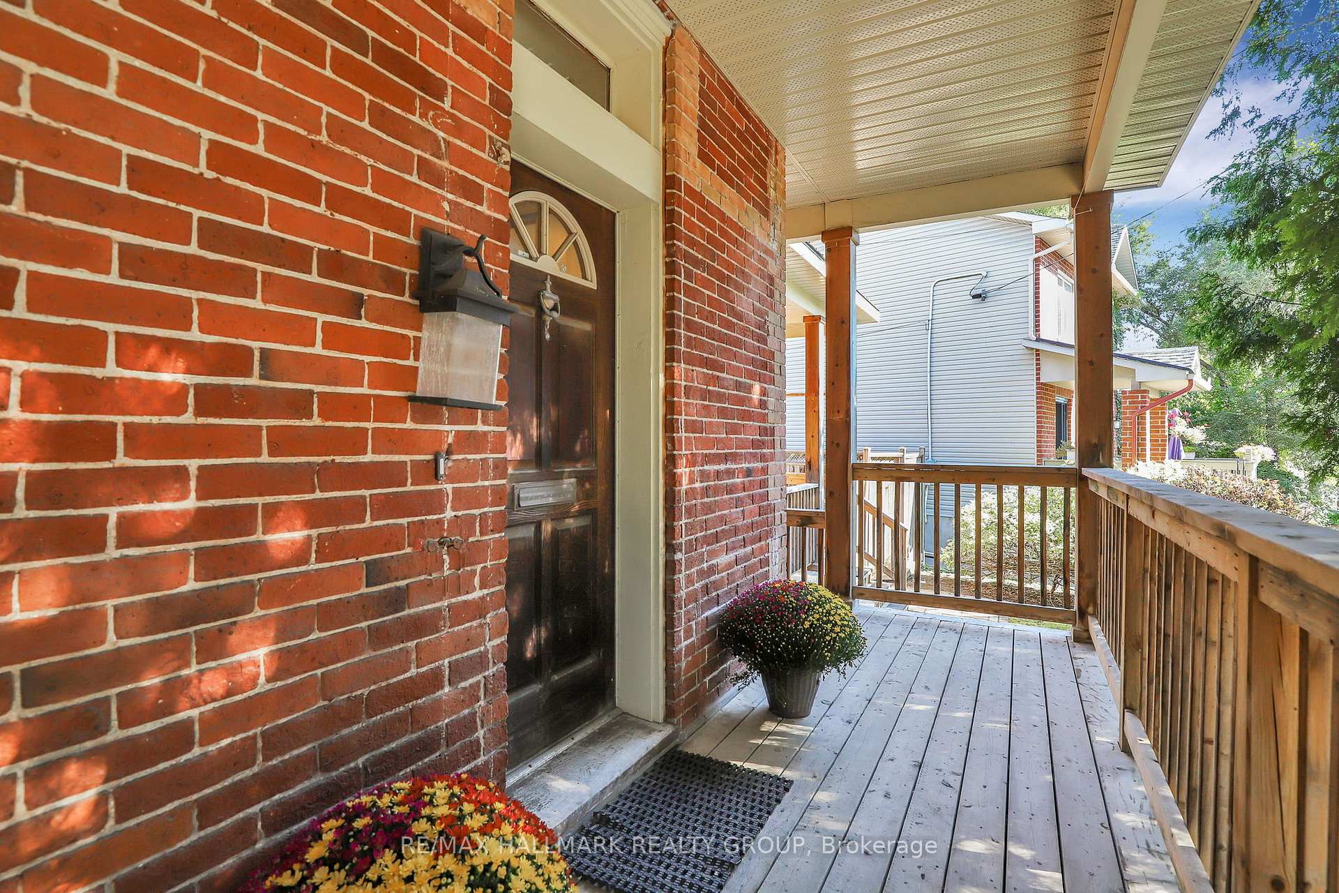 Photo 3 of 7 Clarey Avenue, Ottawa, Glebe — HOMEH