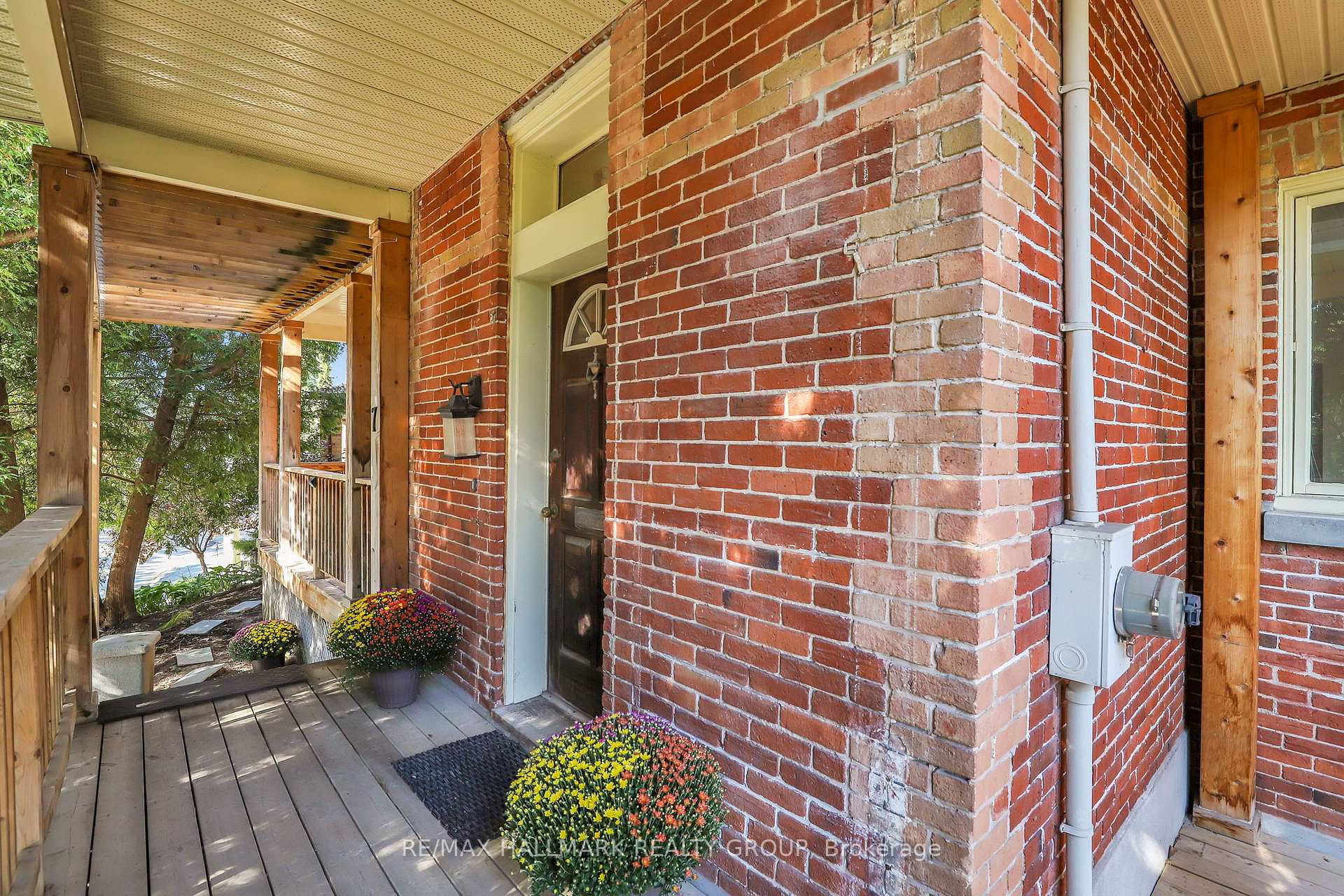 Photo 4 of 7 Clarey Avenue, Ottawa, Glebe — HOMEH