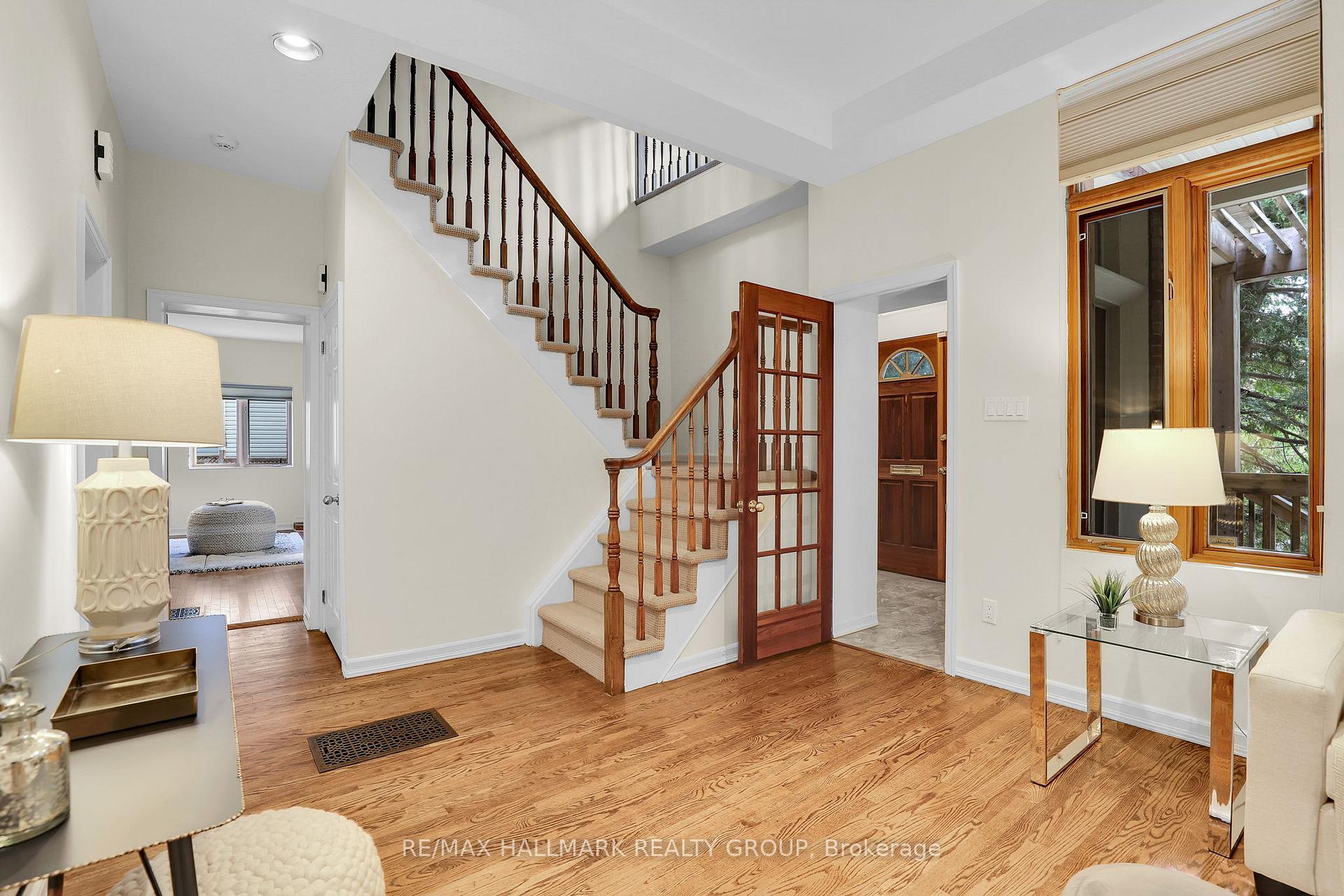 Photo 6 of 7 Clarey Avenue, Ottawa, Glebe — HOMEH