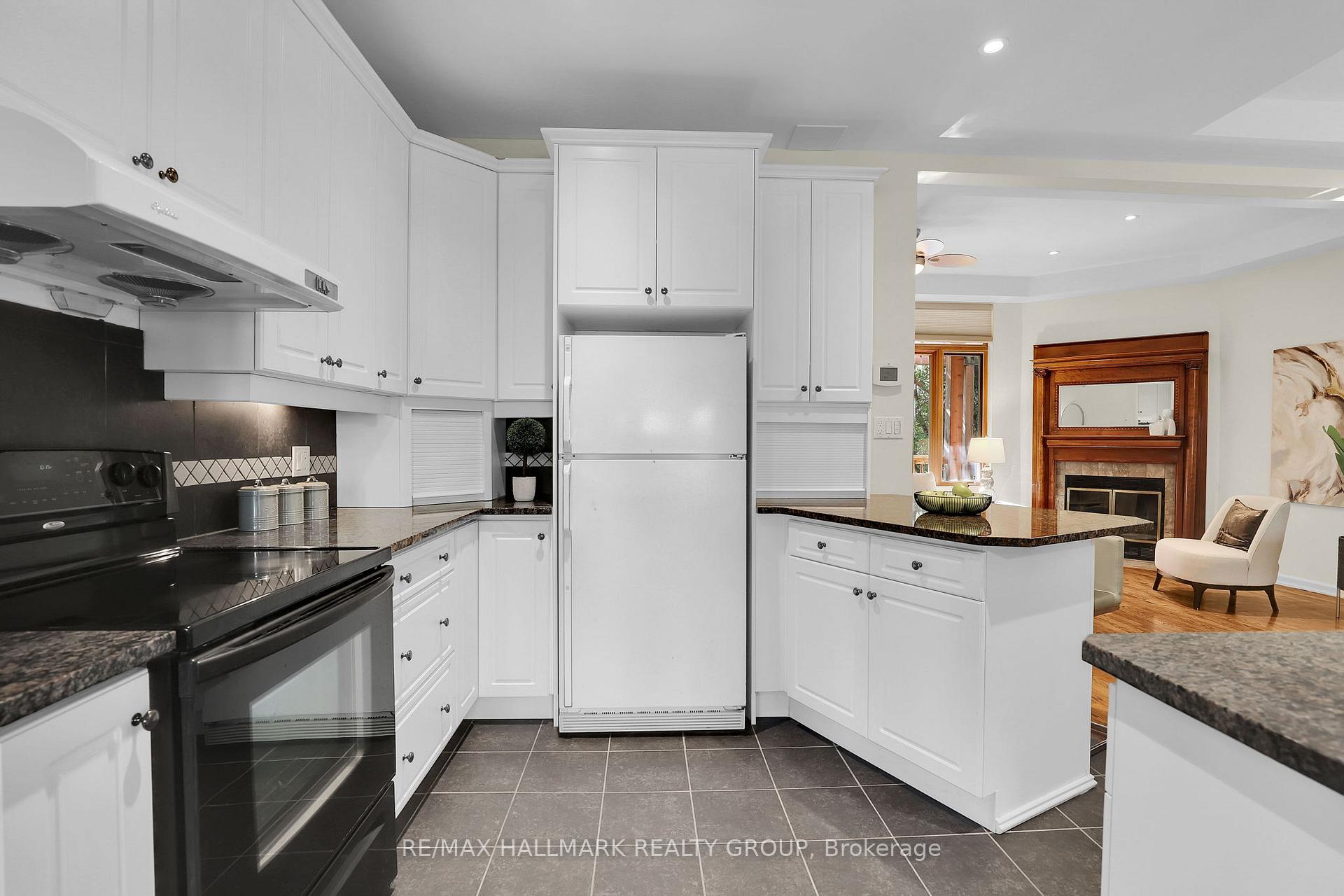 Photo 23 of 7 Clarey Avenue, Ottawa, Glebe — HOMEH