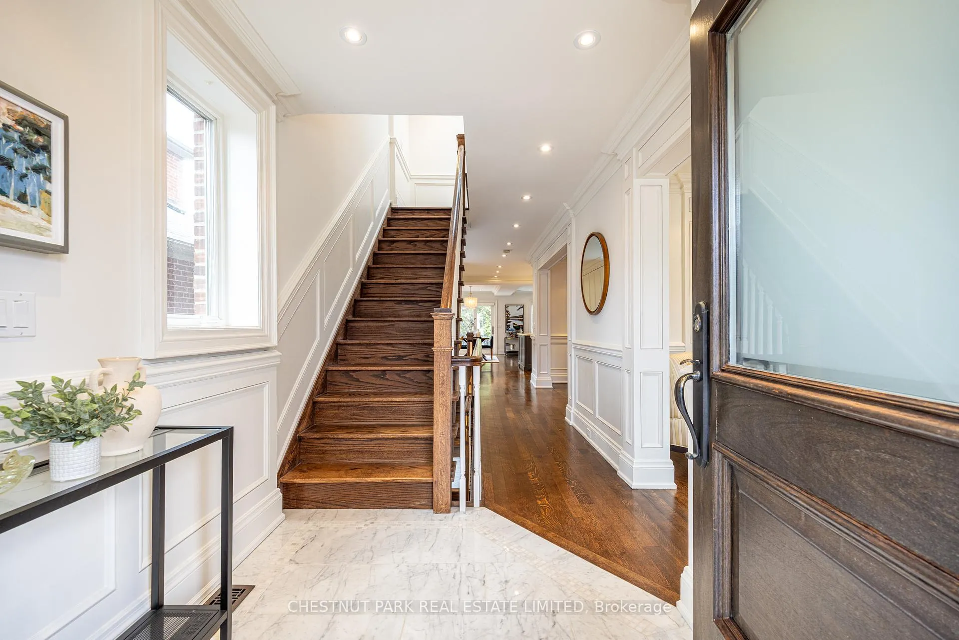 Photo 2 of 38 Annesley Avenue, Toronto, Leaside — HOMEH