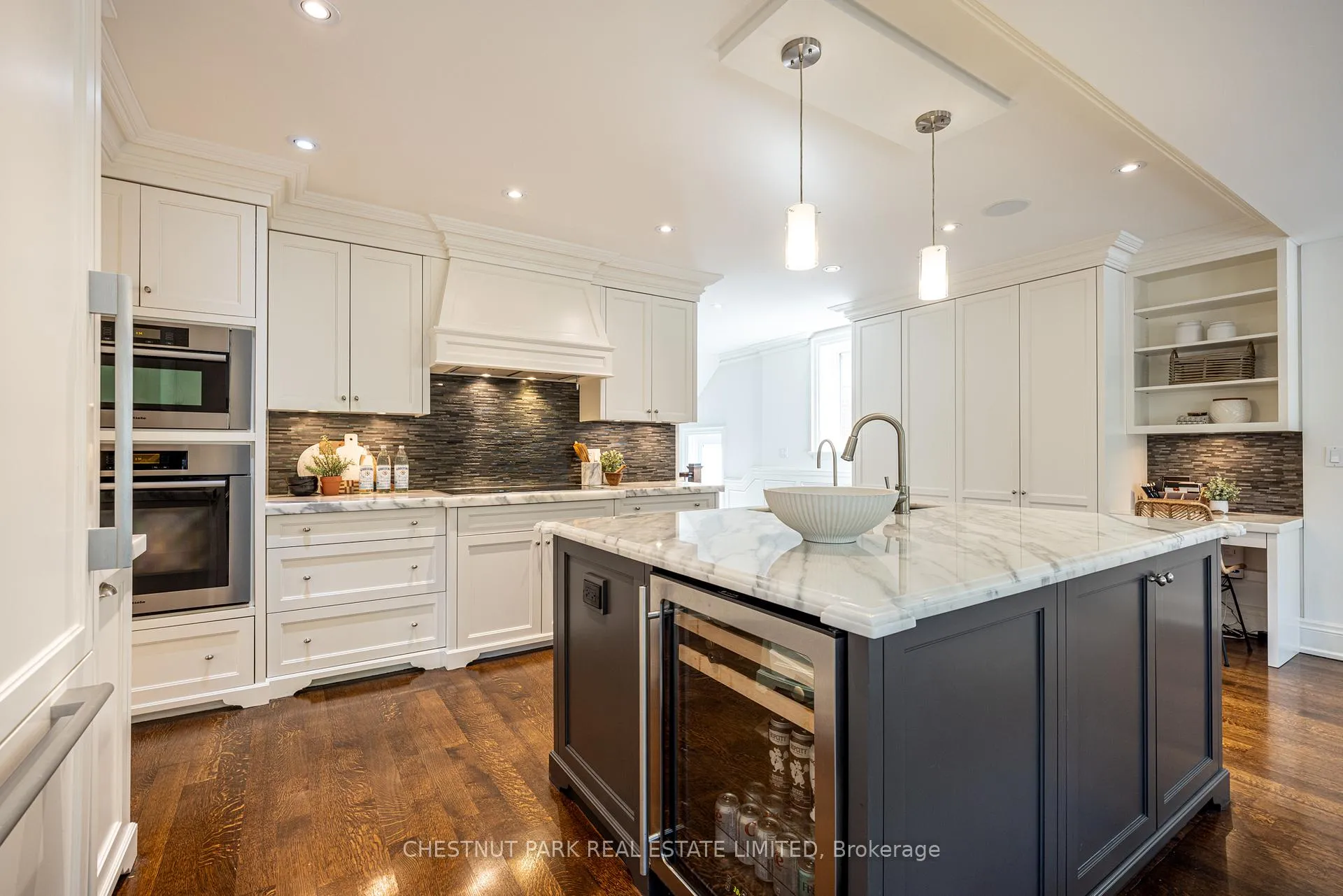 Photo 15 of 38 Annesley Avenue, Toronto, Leaside — HOMEH