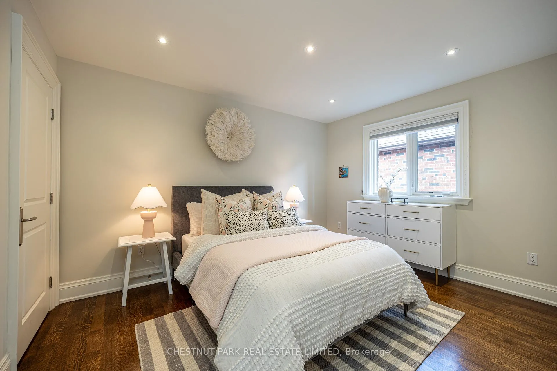 Photo 28 of 38 Annesley Avenue, Toronto, Leaside — HOMEH