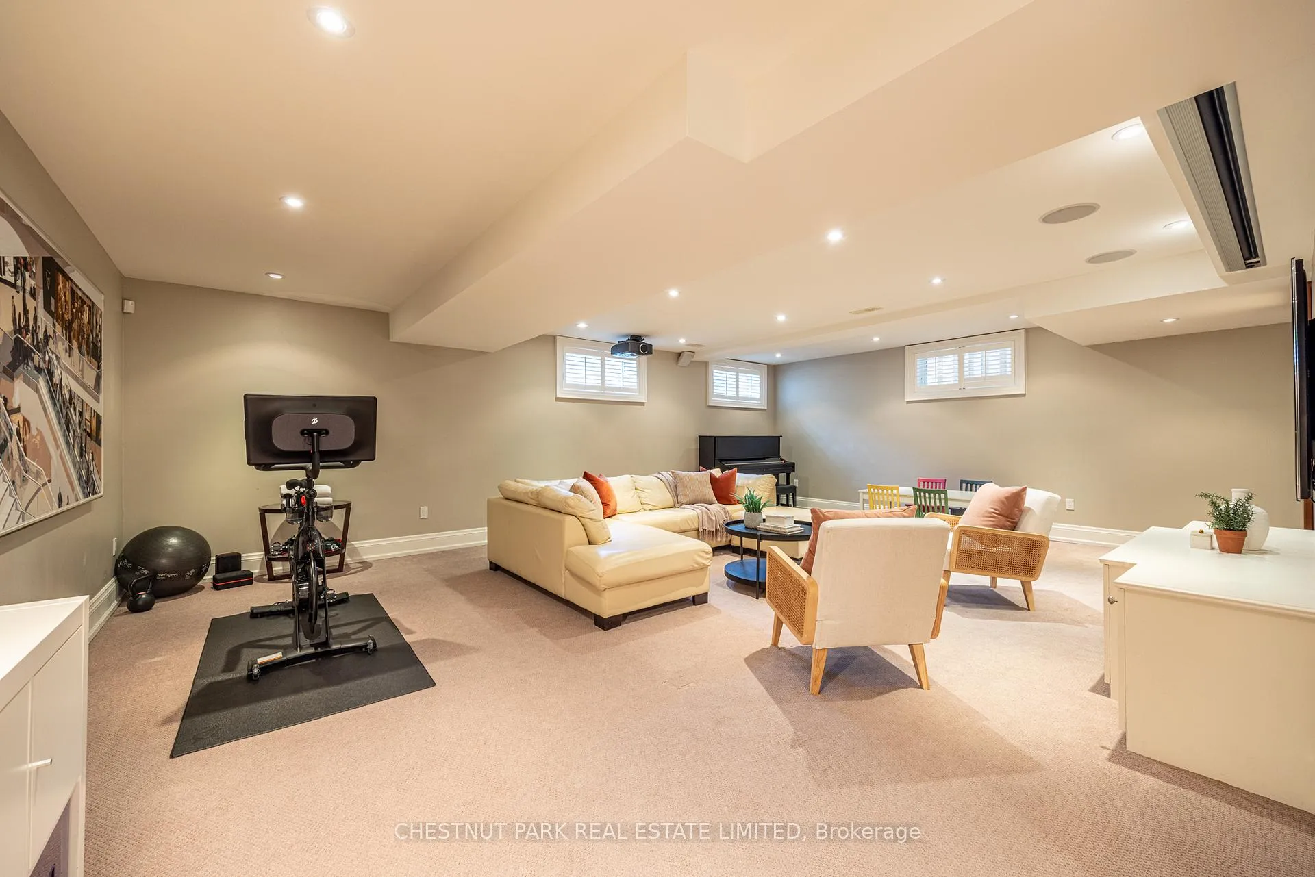 Photo 40 of 38 Annesley Avenue, Toronto, Leaside — HOMEH