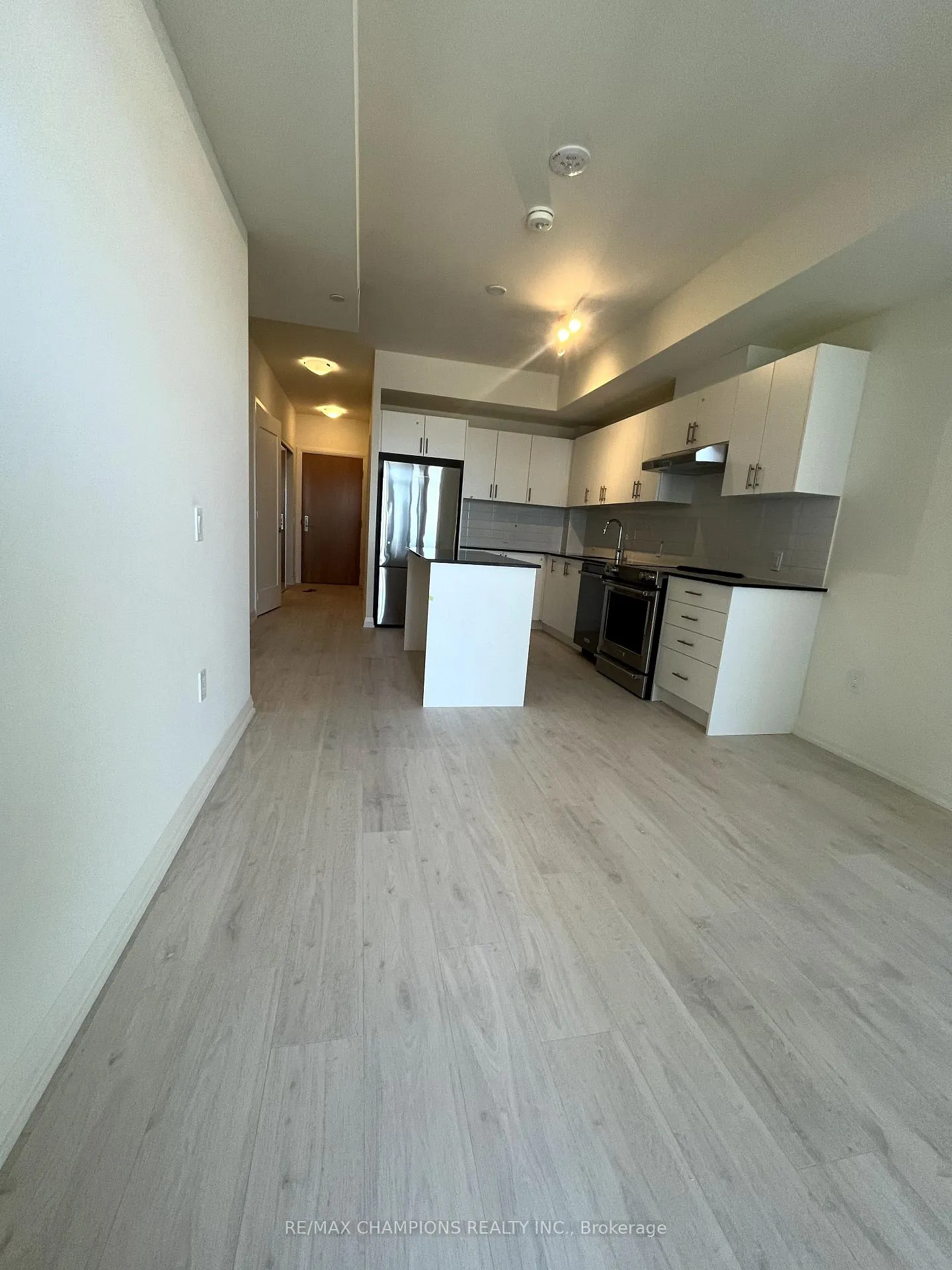 Photo 13 of Unit 1911, 8960 Jane Street, Vaughan, Vellore Village — HOMEH