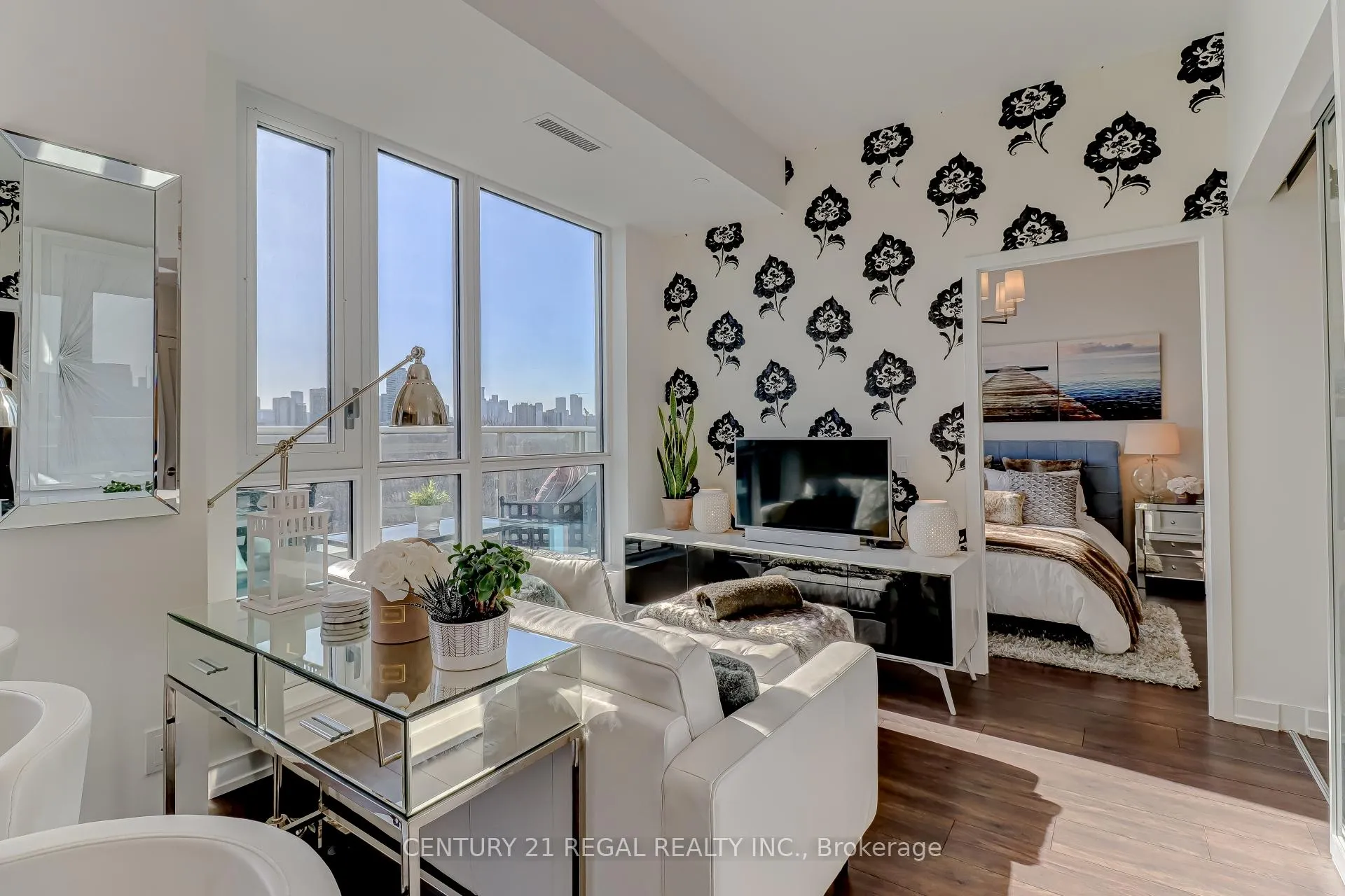 Photo 9 of Unit 808, 150 Logan Avenue, Toronto, South Riverdale — HOMEH