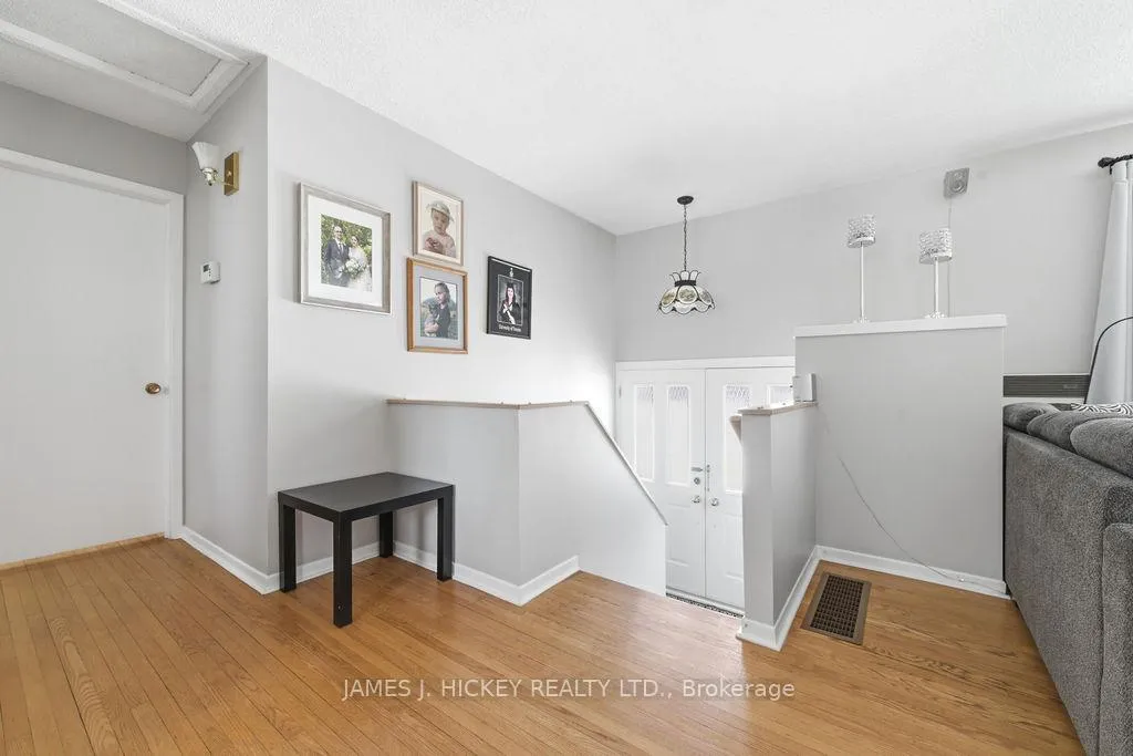 Photo 10 of 101 Frontenac Crescent, Deep River — HOMEH