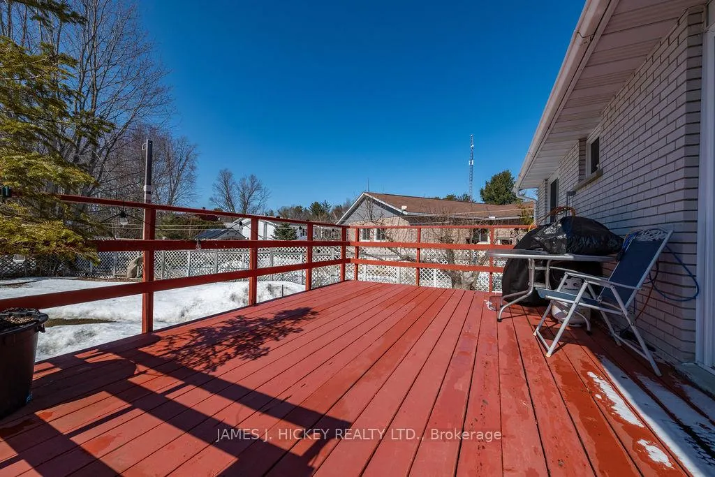 Photo 40 of 101 Frontenac Crescent, Deep River — HOMEH