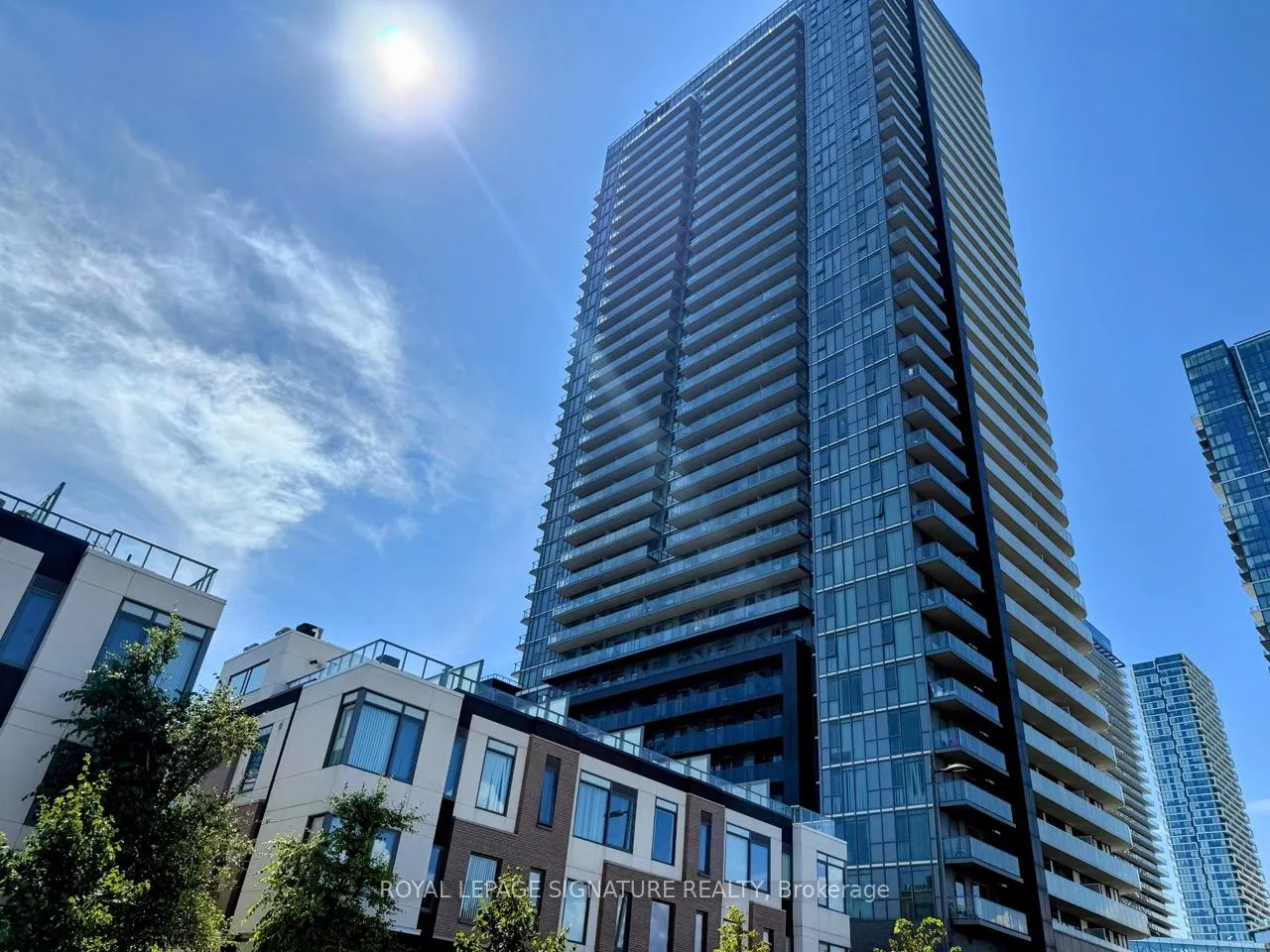 Photo 2 of Unit 1009, 7895 Jane Street, Vaughan, Concord — HOMEH