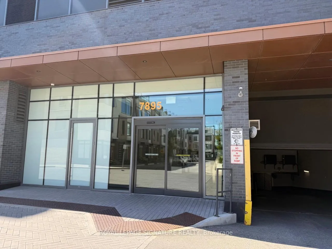 Photo 5 of Unit 1009, 7895 Jane Street, Vaughan, Concord — HOMEH
