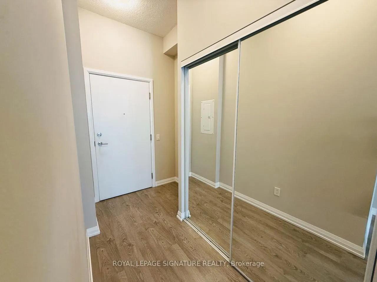 Photo 10 of Unit 1009, 7895 Jane Street, Vaughan, Concord — HOMEH