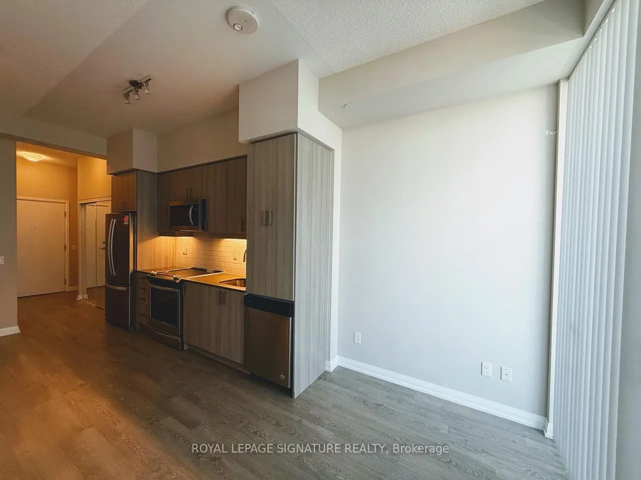 Photo 15 of Unit 1009, 7895 Jane Street, Vaughan, Concord — HOMEH