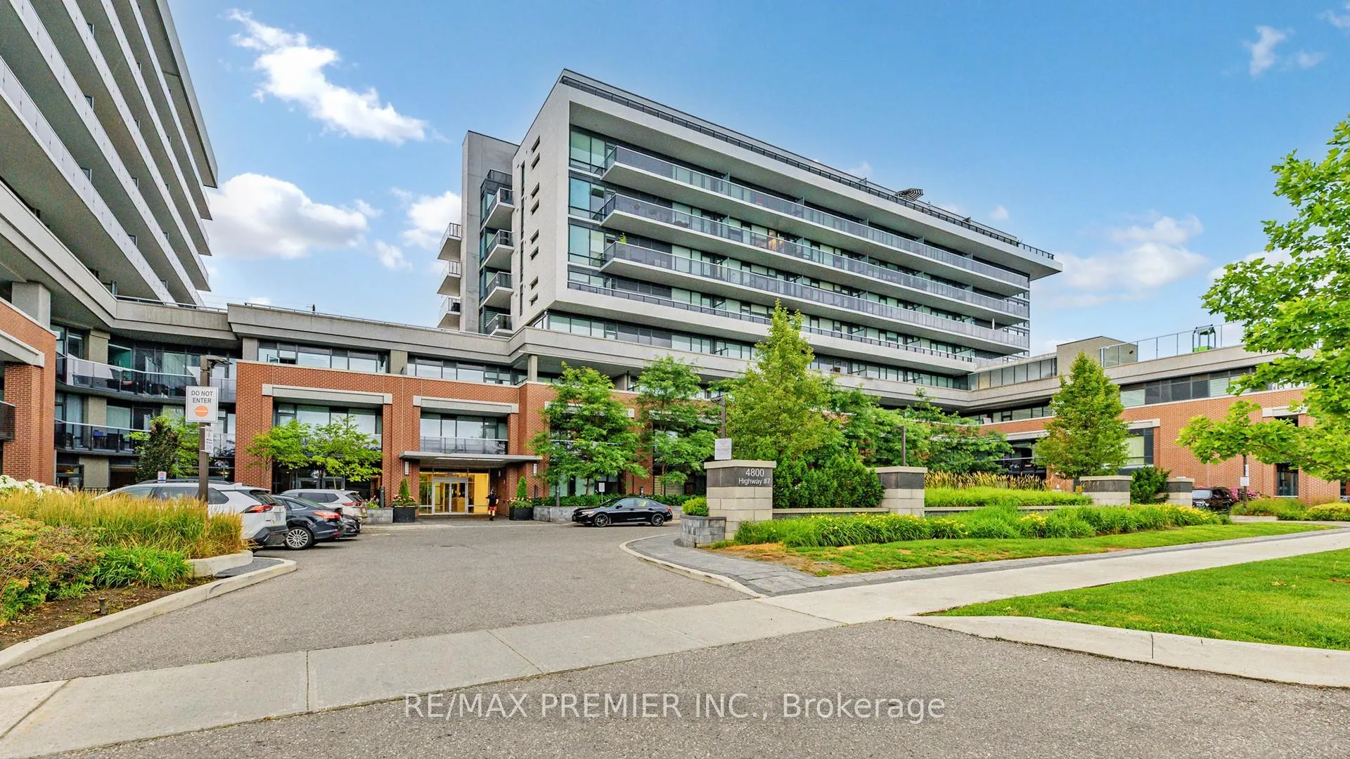 Front of Unit 119, 4800 Highway 7 Road