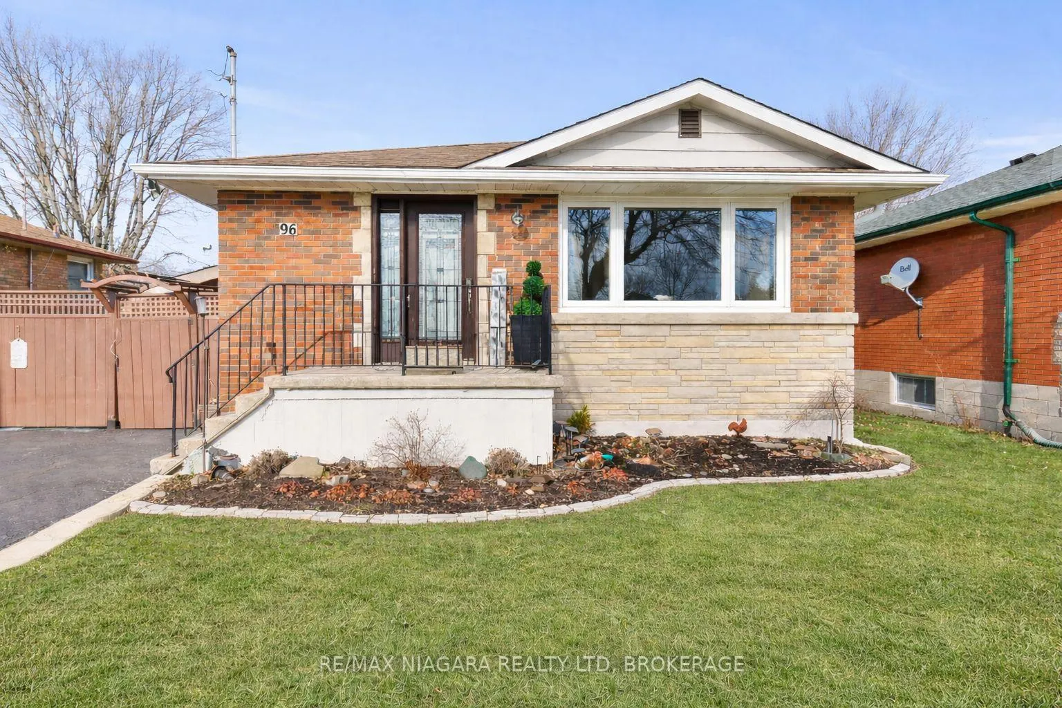 Photo 1 of 96 Terrace Drive, Hamilton, Balfour — HOMEH