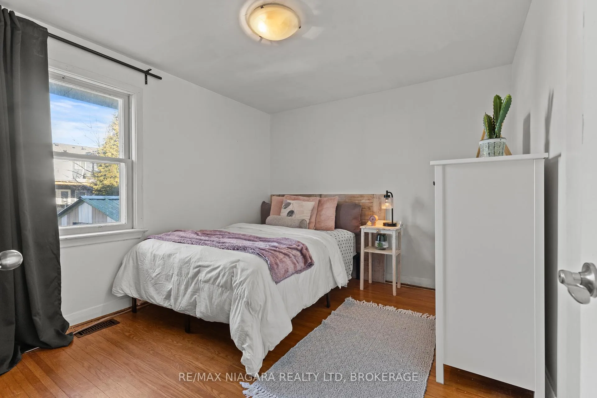 Photo 14 of 96 Terrace Drive, Hamilton, Balfour — HOMEH