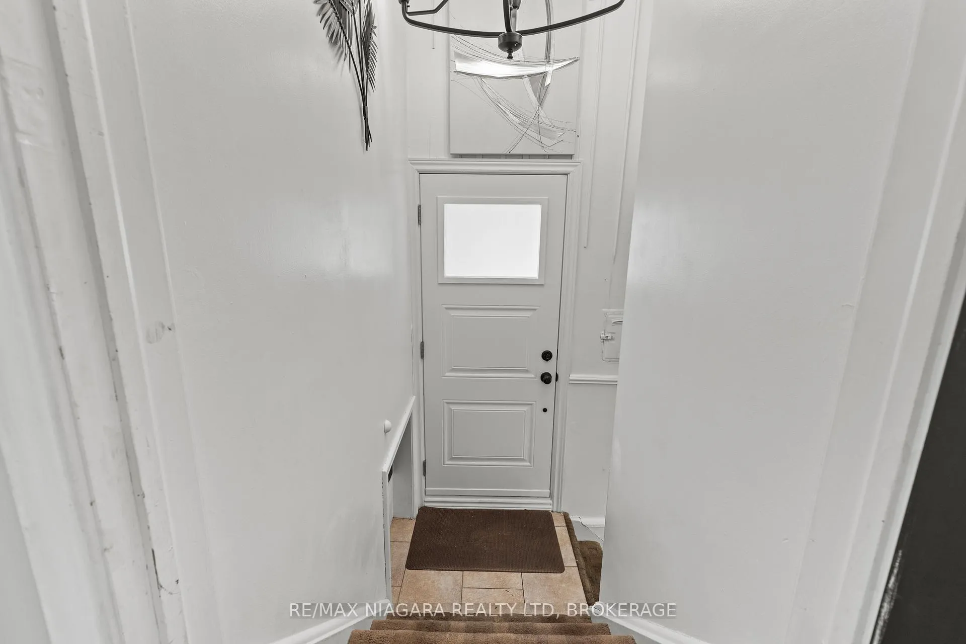 Photo 15 of 96 Terrace Drive, Hamilton, Balfour — HOMEH