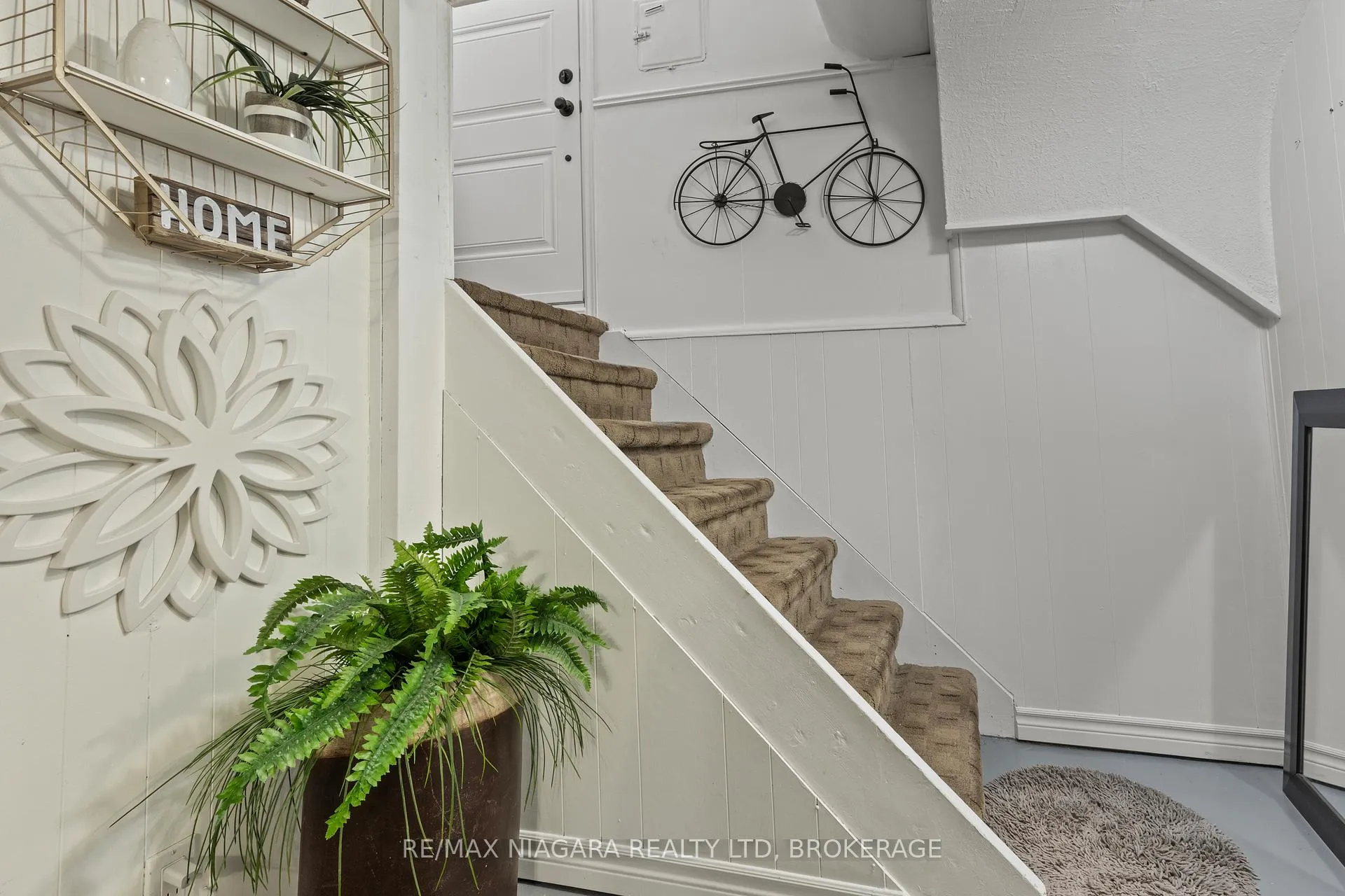 Photo 16 of 96 Terrace Drive, Hamilton, Balfour — HOMEH