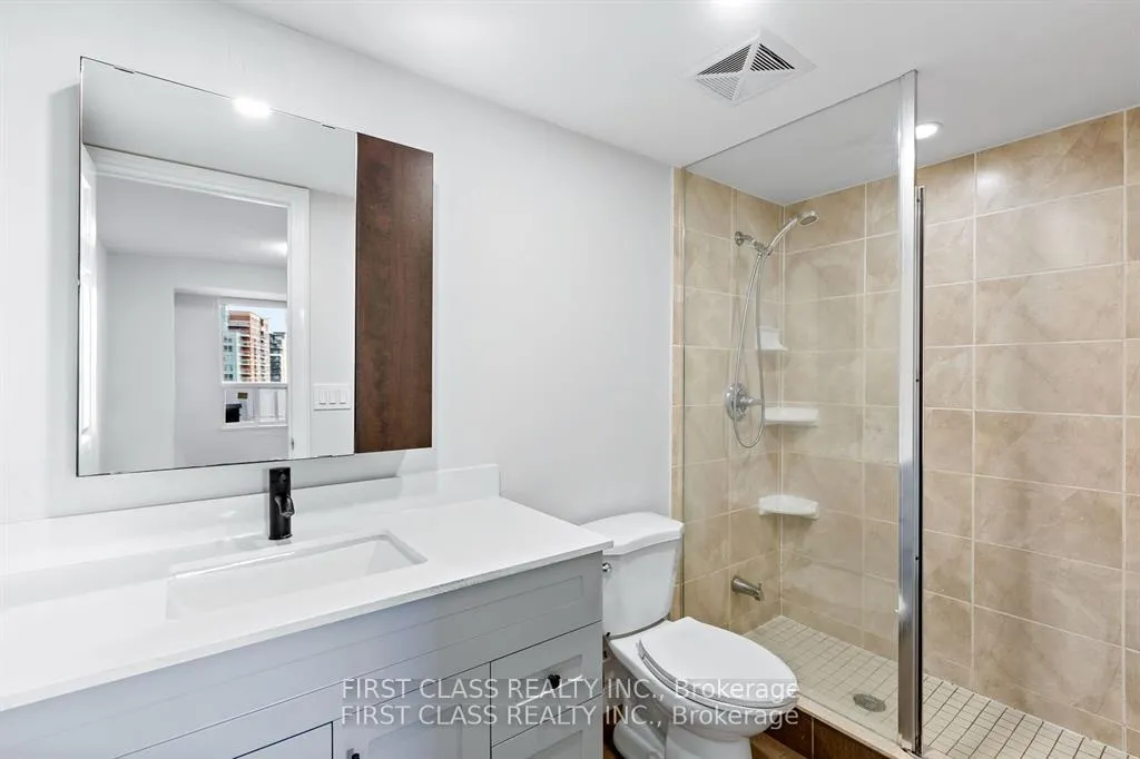 Photo 6 of Unit 805, 37 Galleria Parkway, Markham, Commerce Valley — HOMEH