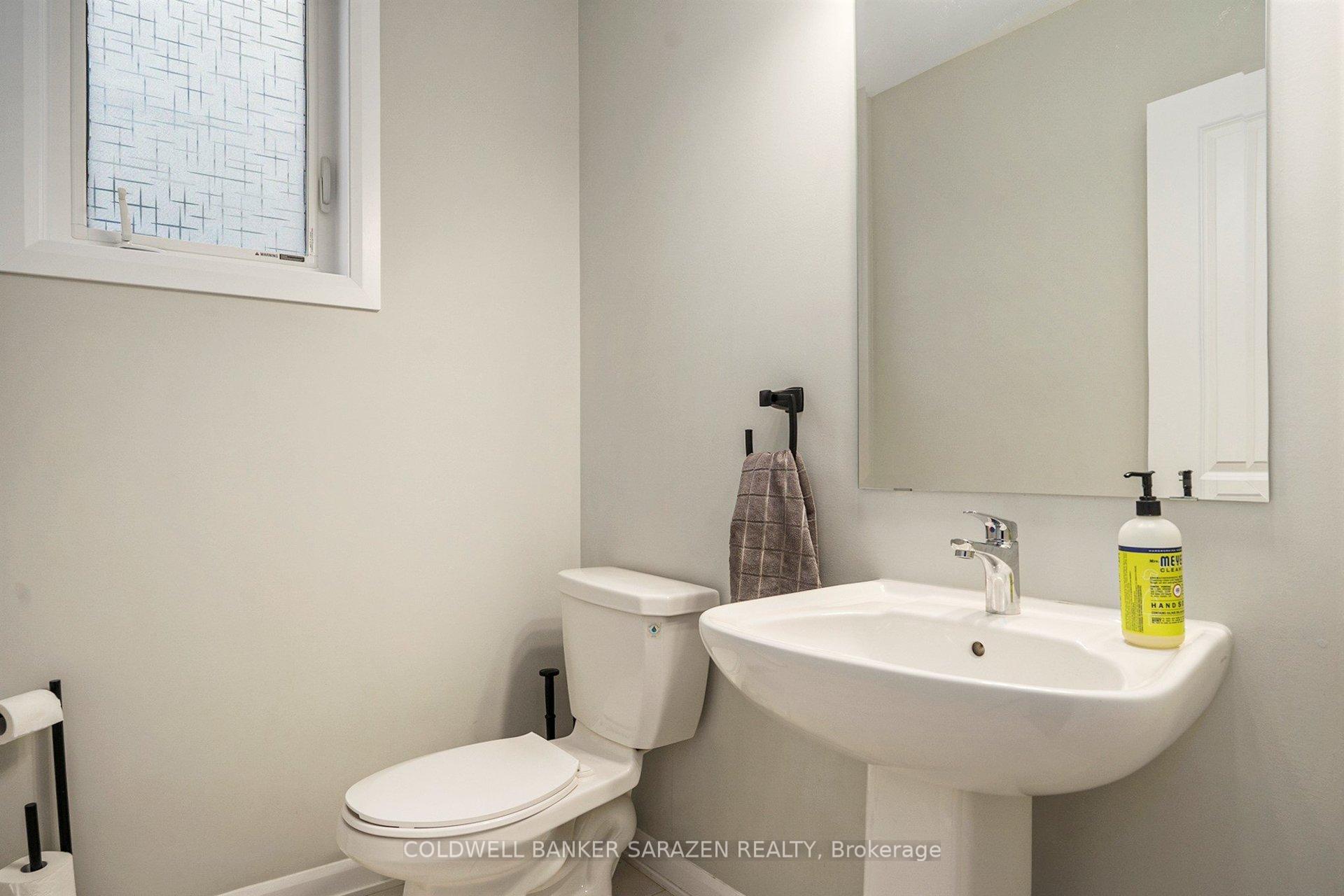 Photo 5 of 2067 Caltra Crescent, Ottawa, Barrhaven - Half Moon Bay — HOMEH