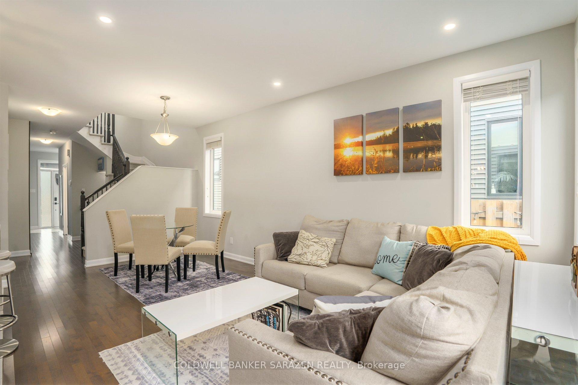 Photo 8 of 2067 Caltra Crescent, Ottawa, Barrhaven - Half Moon Bay — HOMEH