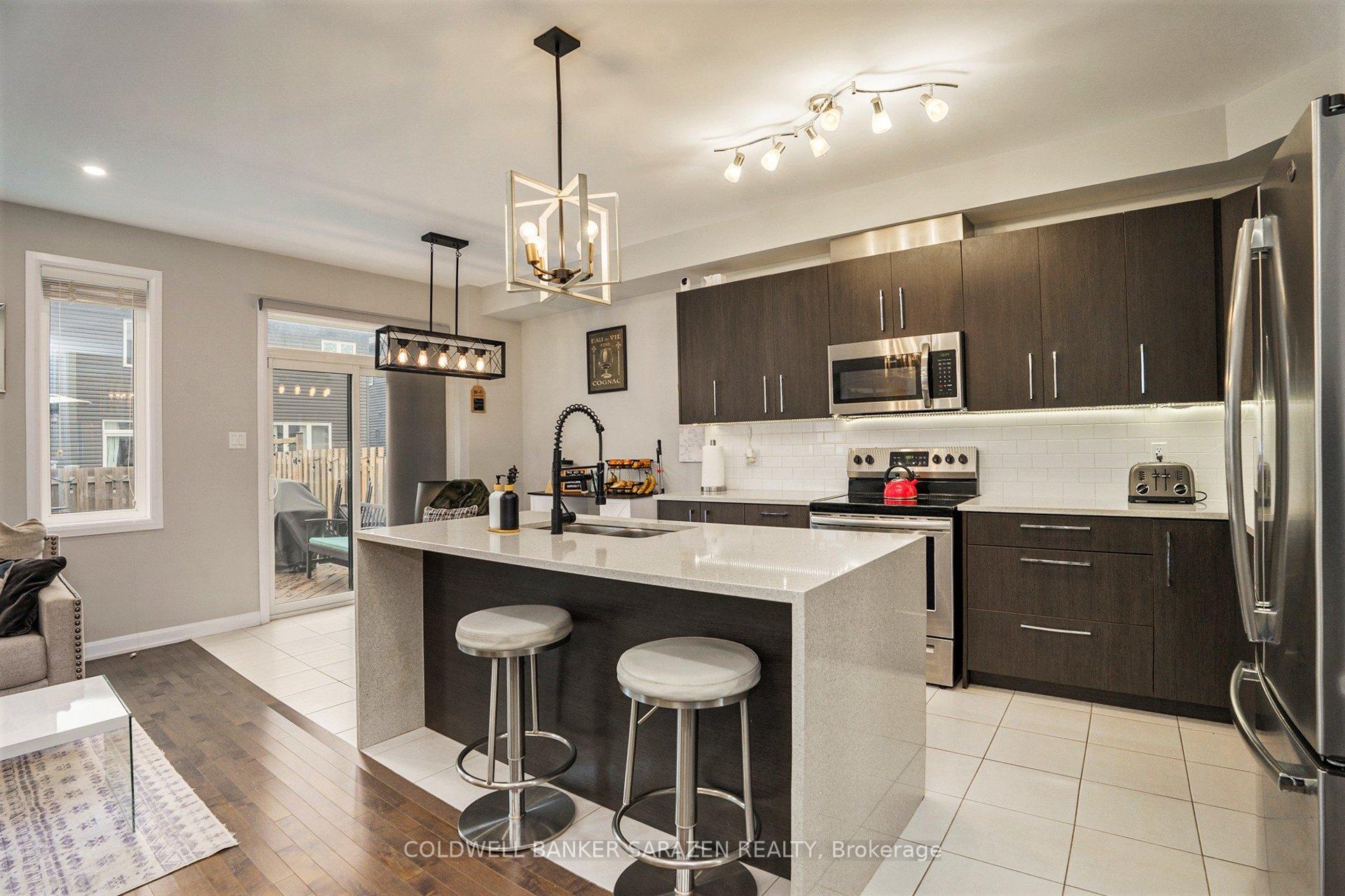 Photo 11 of 2067 Caltra Crescent, Ottawa, Barrhaven - Half Moon Bay — HOMEH