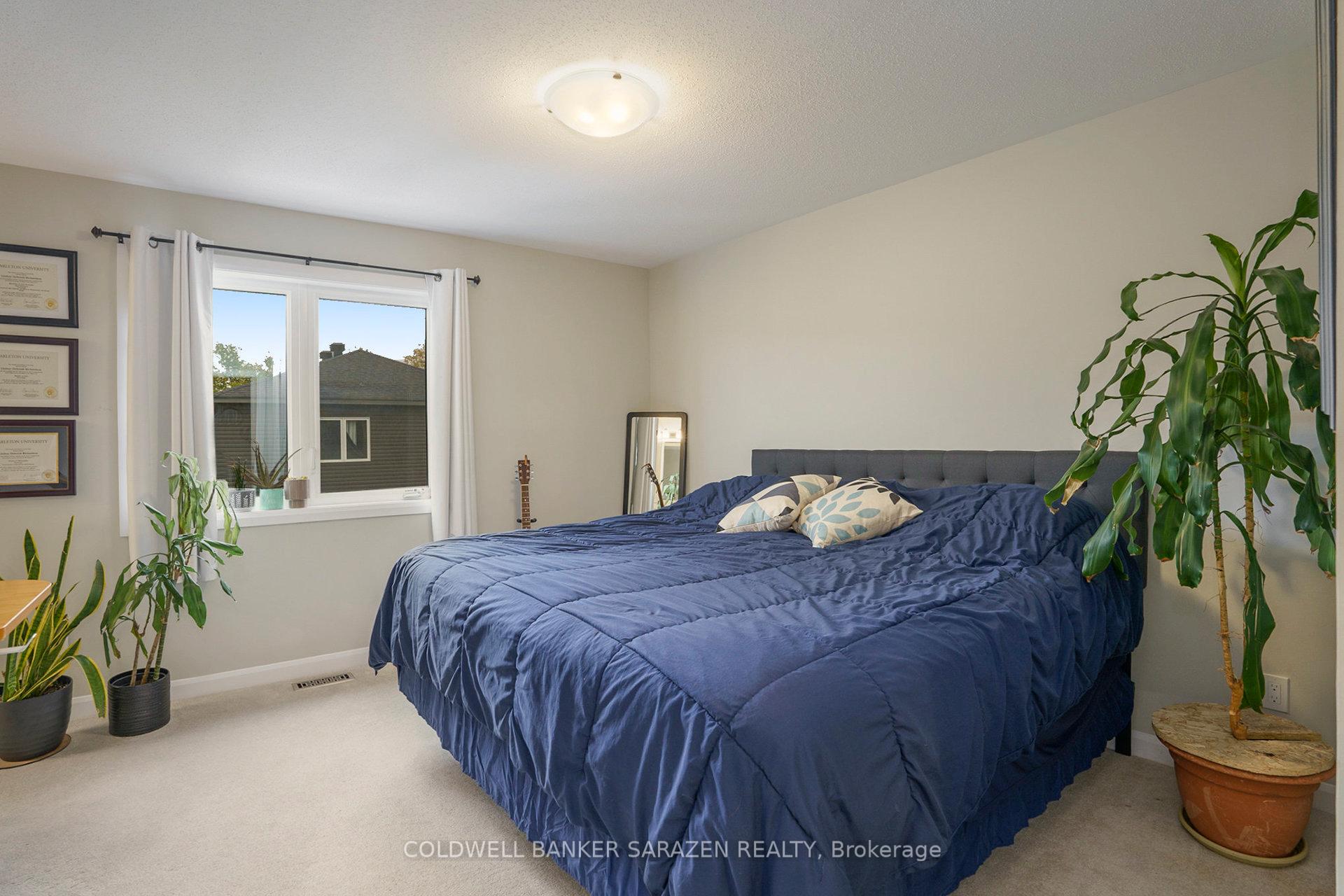Photo 14 of 2067 Caltra Crescent, Ottawa, Barrhaven - Half Moon Bay — HOMEH