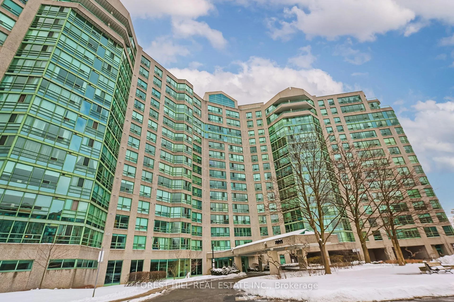 Photo 2 of Unit 904, 7805 Bayview Avenue, Markham, Aileen-Willowbrook — HOMEH