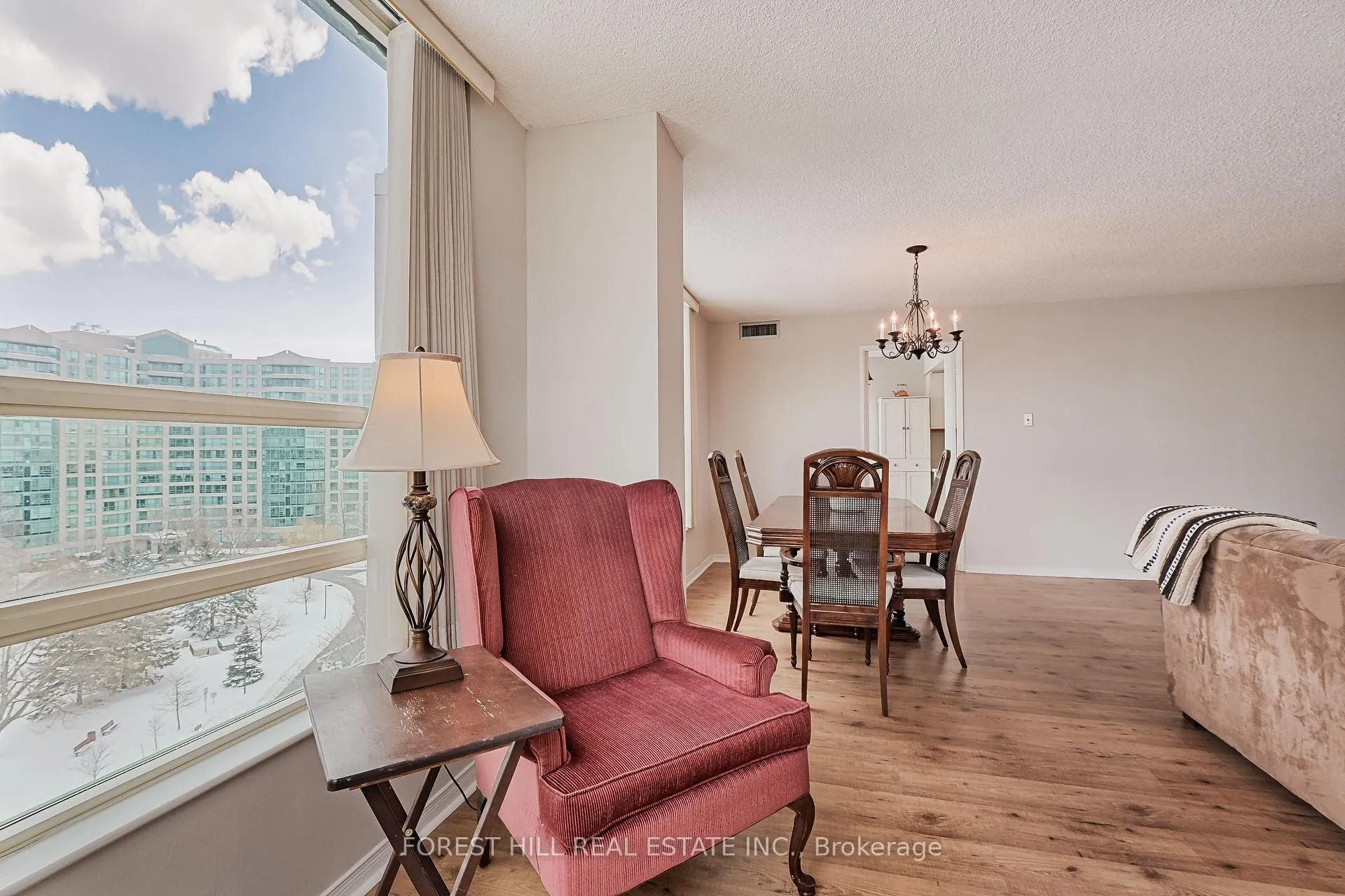 Photo 11 of Unit 904, 7805 Bayview Avenue, Markham, Aileen-Willowbrook — HOMEH