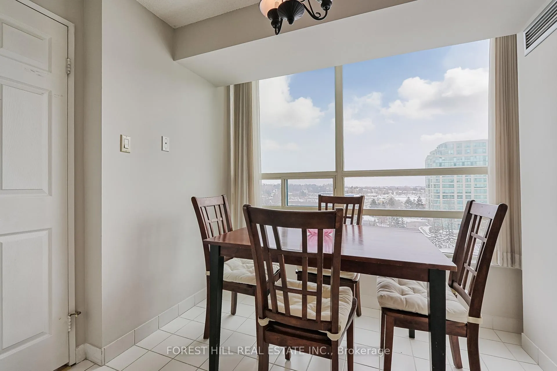 Photo 19 of Unit 904, 7805 Bayview Avenue, Markham, Aileen-Willowbrook — HOMEH