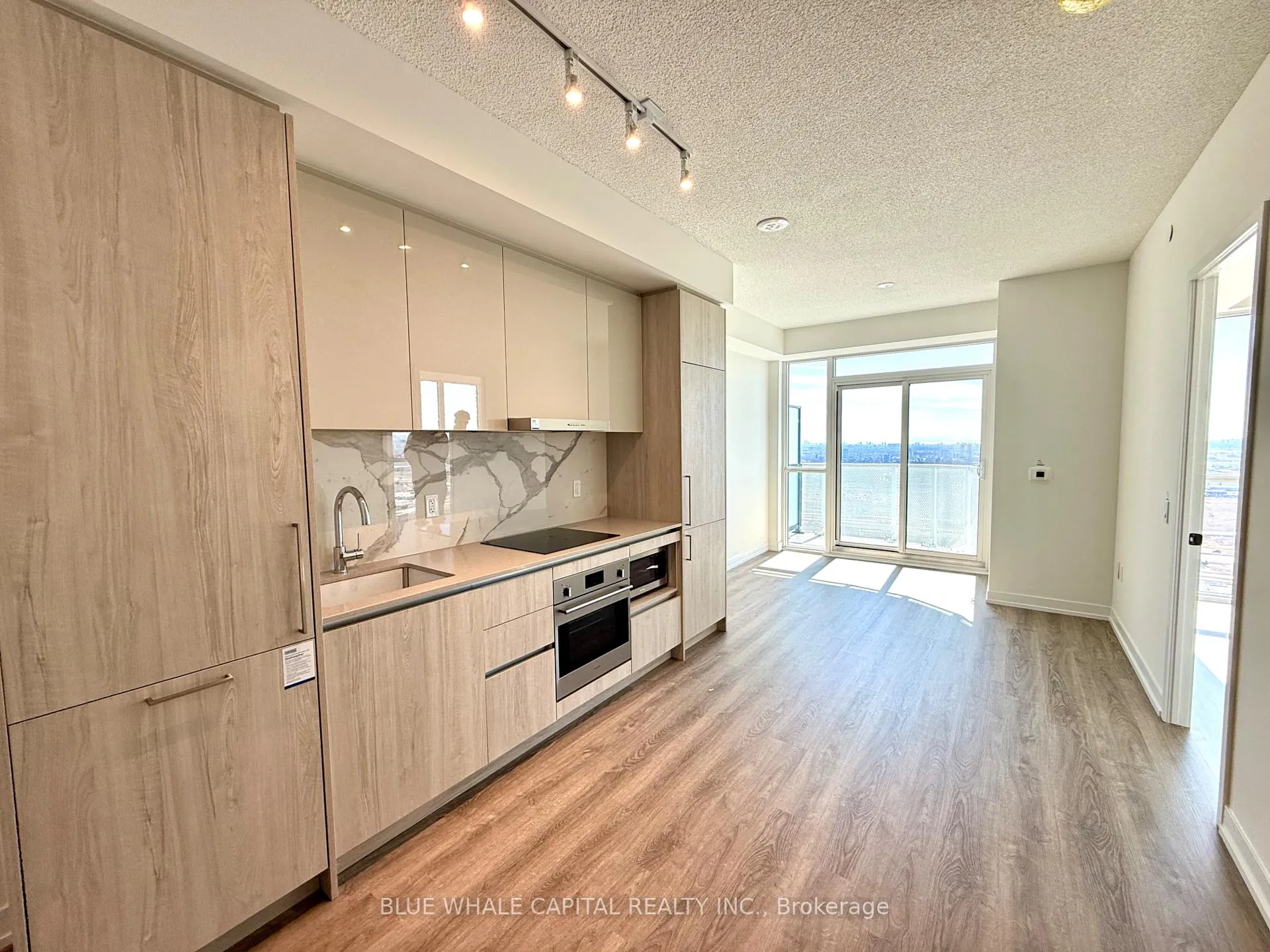 Photo 2 of Unit 4606, 195 Commerce Street, Vaughan, Vaughan Corporate Centre — HOMEH