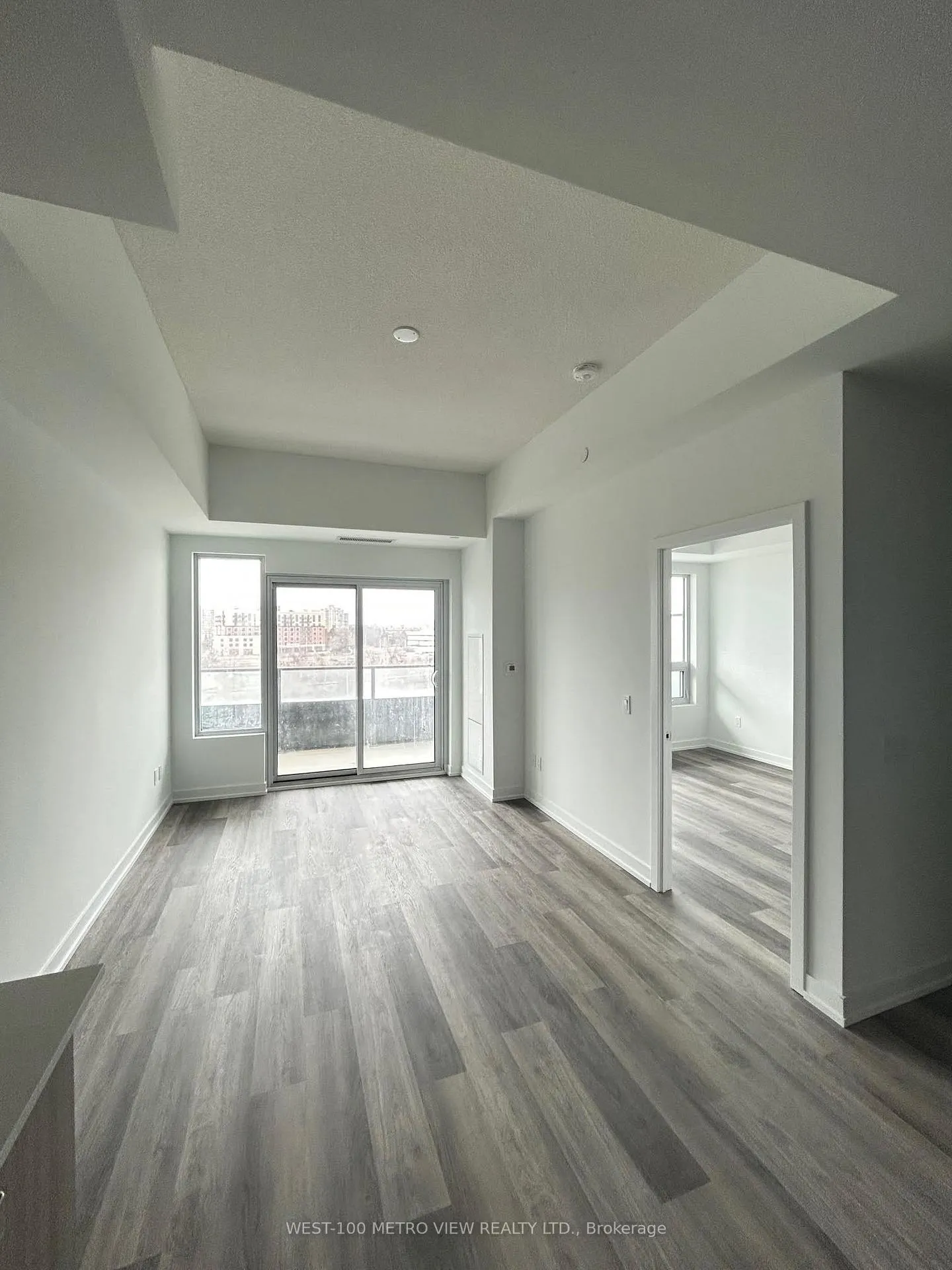 Photo 6 of Unit 611, 1435 Celebration Drive, Pickering, Bay Ridges — HOMEH