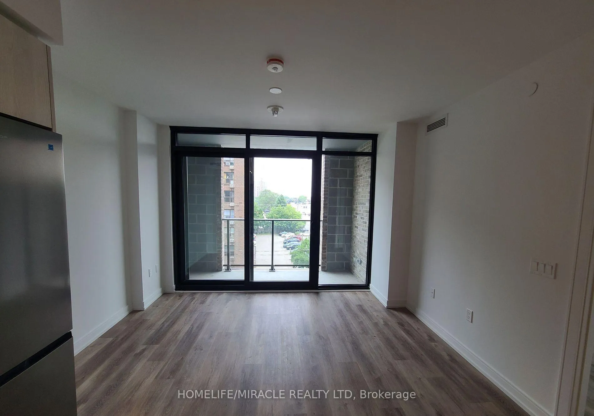 Front of Unit 427, 1 Jarvis Street