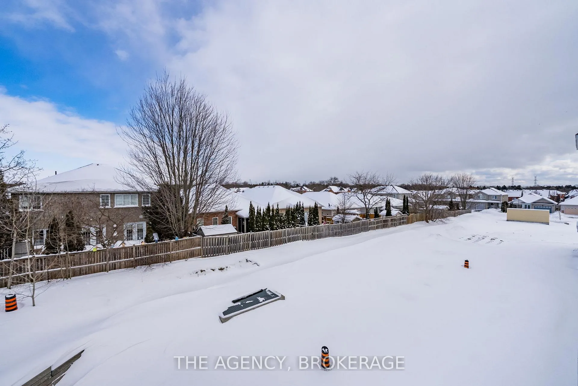 Photo 16 of Unit 315, 21 Brookhouse Drive, Clarington, Newcastle — HOMEH