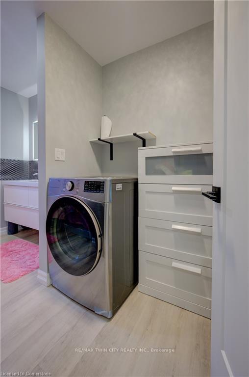 Photo 22 of 6 Hanlon Place, Brant, Paris — HOMEH