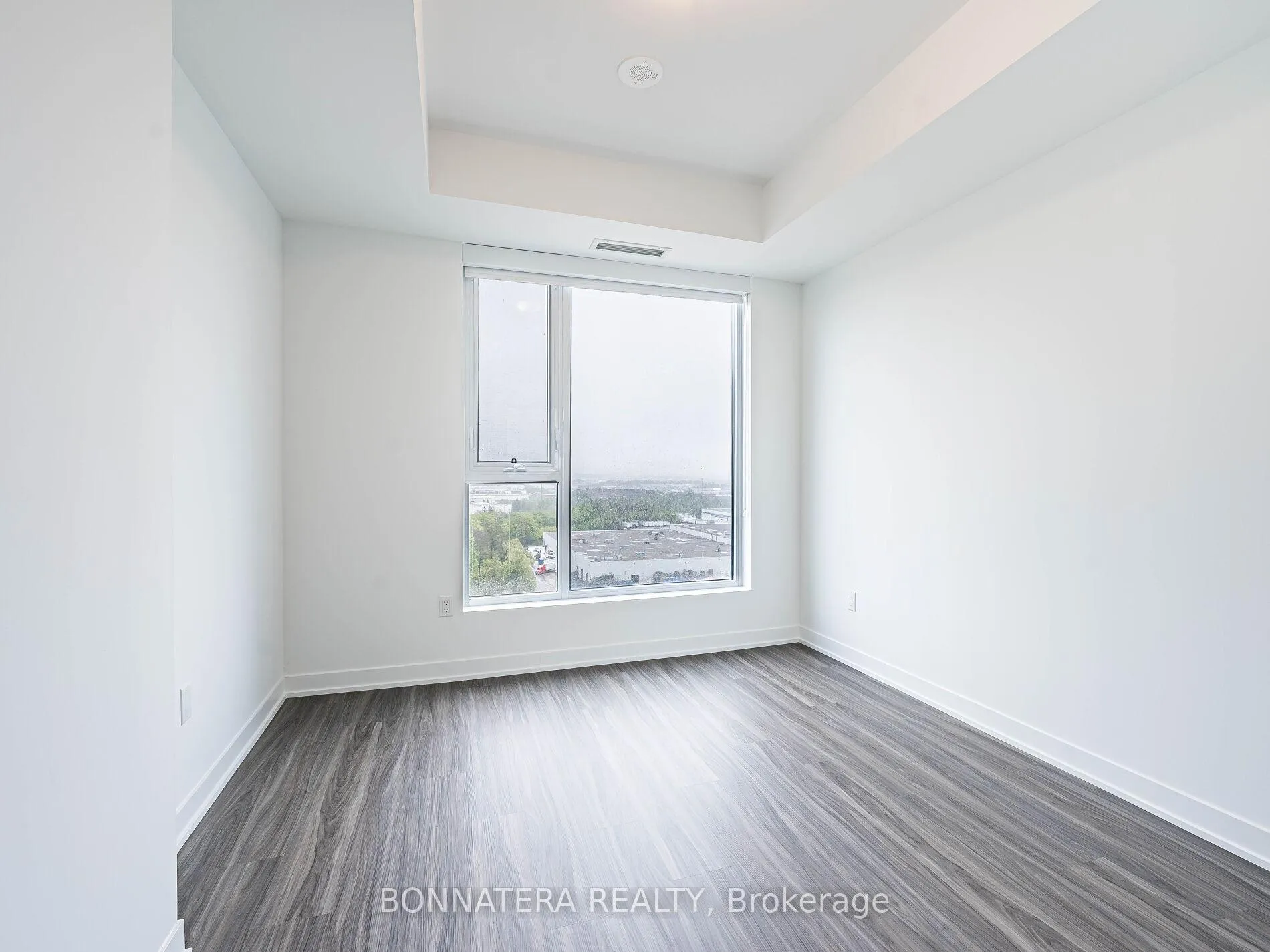 Photo 22 of Unit 1408, 474 Caldari Road, Vaughan, Concord — HOMEH