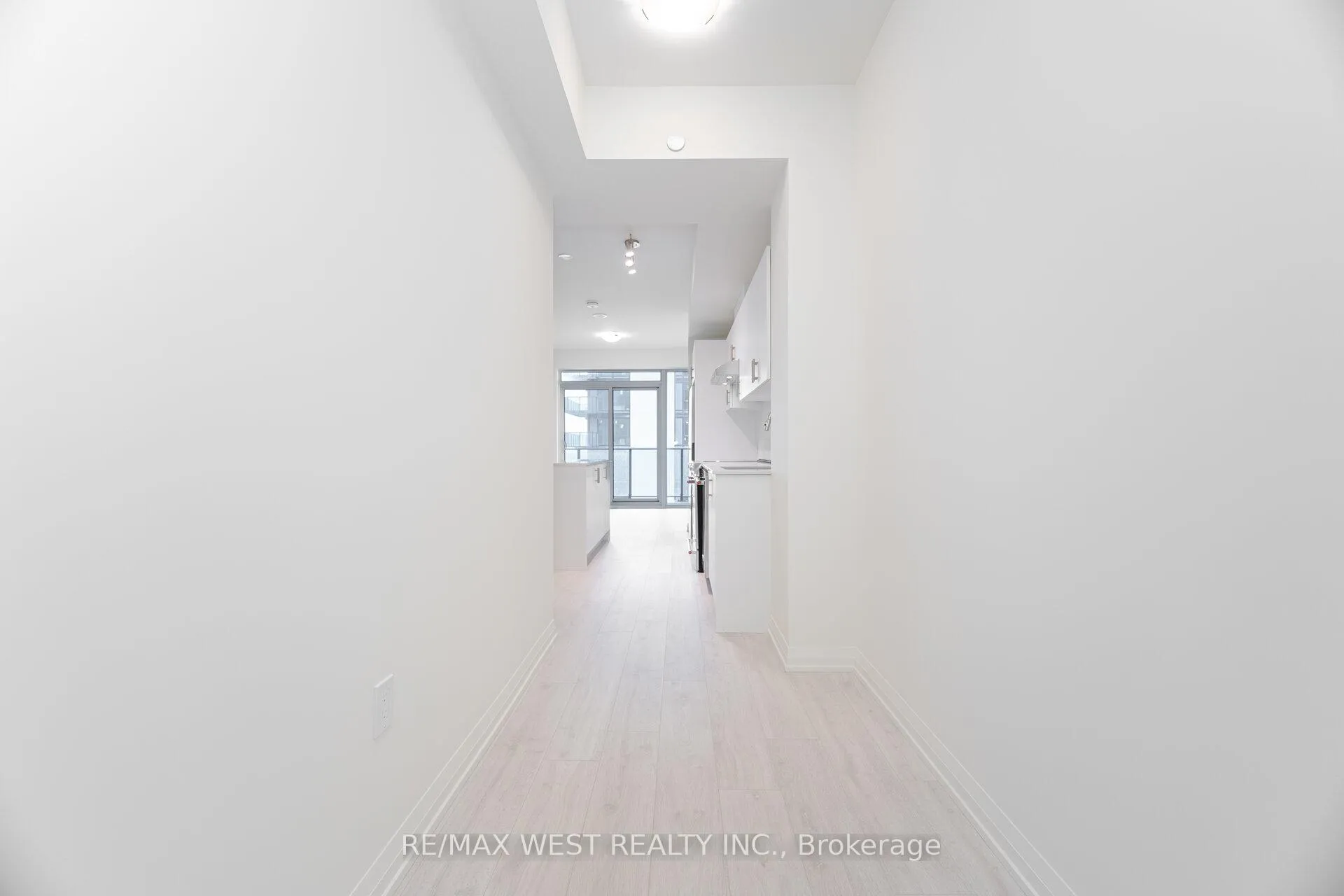 Photo 18 of Unit 2201, 8960 Jane Street, Vaughan, Concord — HOMEH