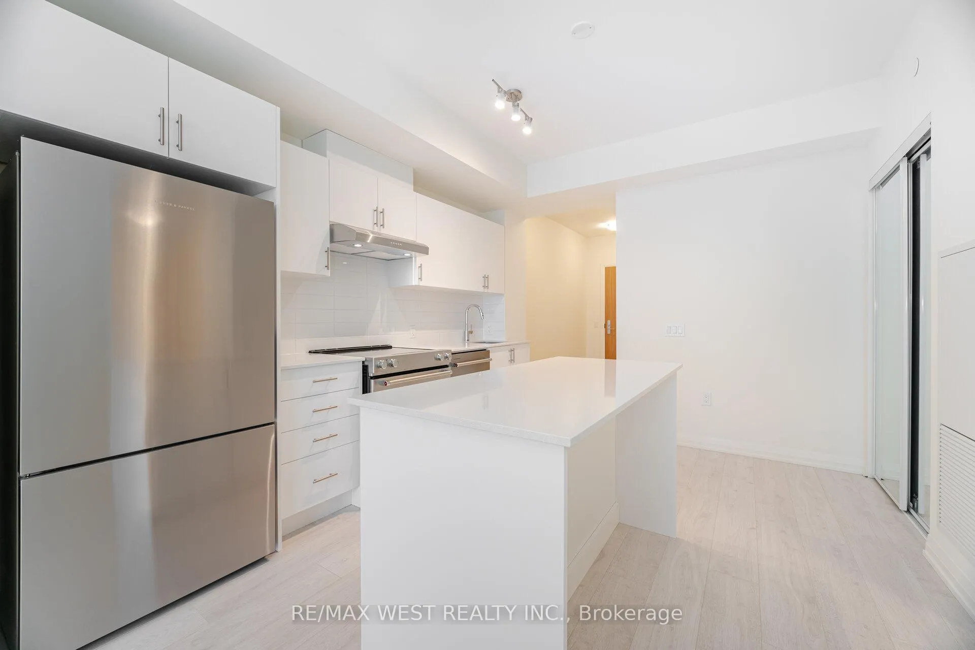 Photo 20 of Unit 2201, 8960 Jane Street, Vaughan, Concord — HOMEH