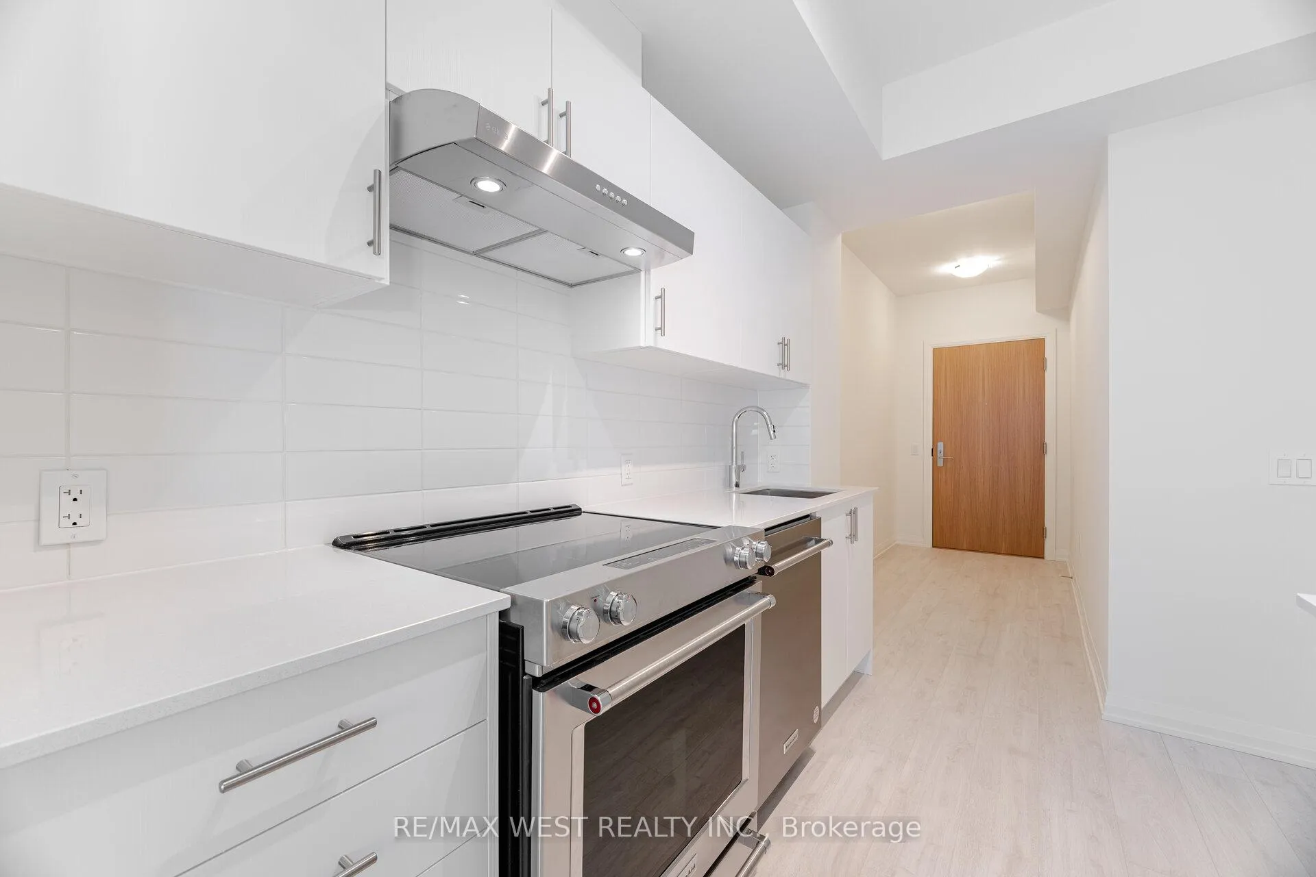 Photo 23 of Unit 2201, 8960 Jane Street, Vaughan, Concord — HOMEH