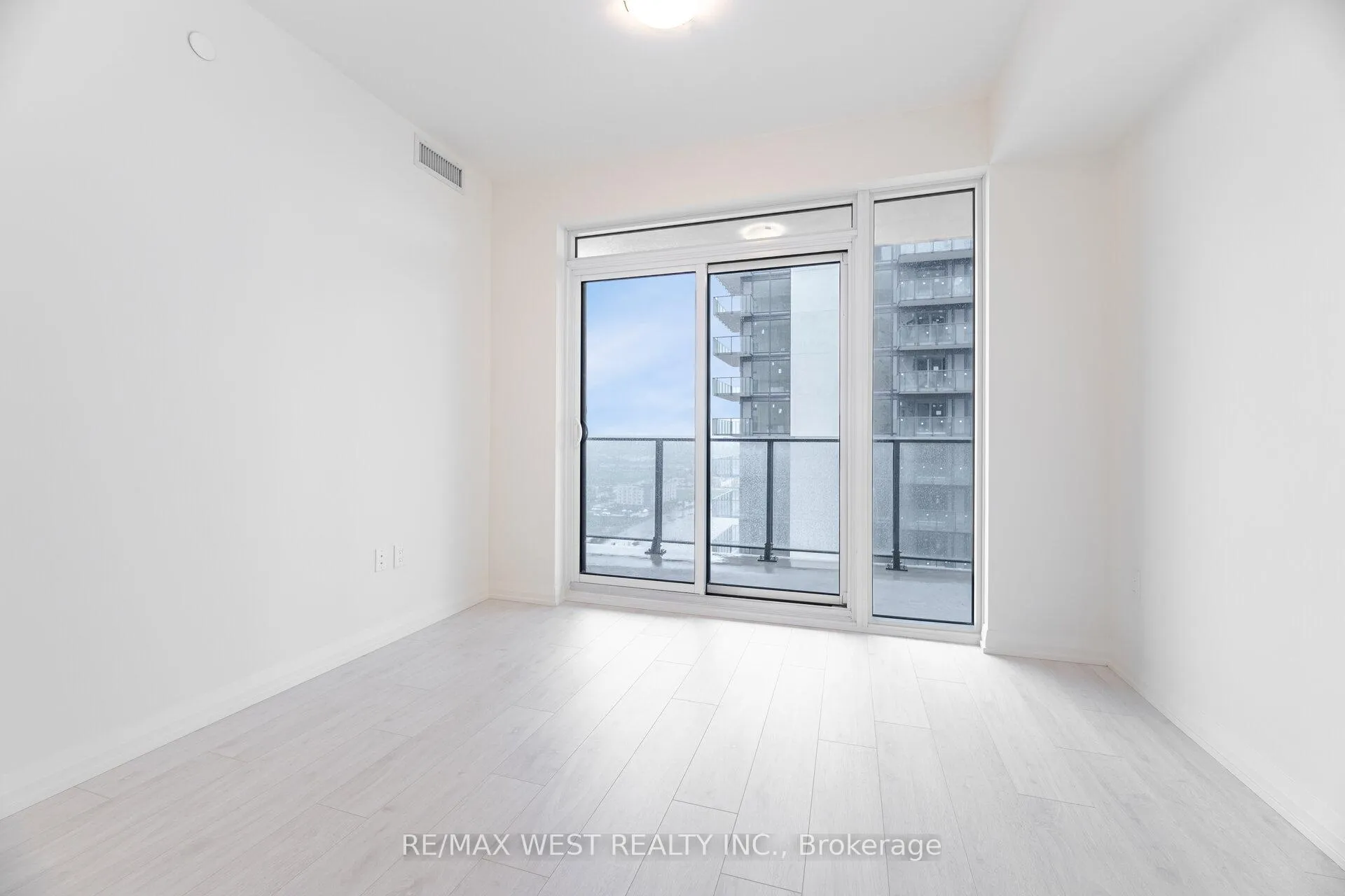 Photo 30 of Unit 2201, 8960 Jane Street, Vaughan, Concord — HOMEH