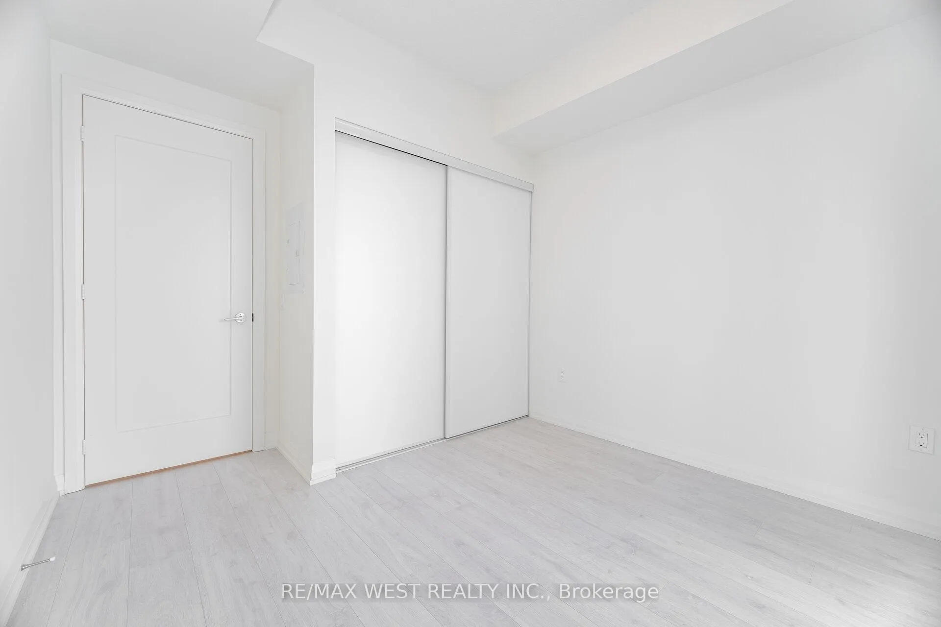 Photo 35 of Unit 2201, 8960 Jane Street, Vaughan, Concord — HOMEH