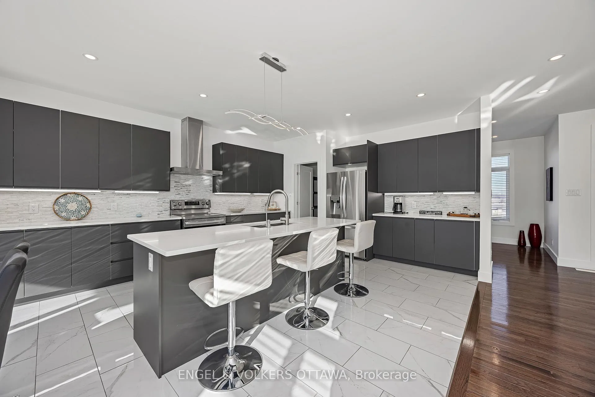 Photo 6 of 19 Synergy Way, Ottawa, Kanata - Kanata (North West) — HOMEH