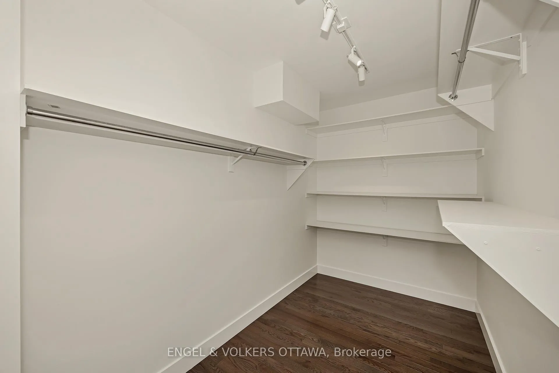 Photo 16 of 19 Synergy Way, Ottawa, Kanata - Kanata (North West) — HOMEH