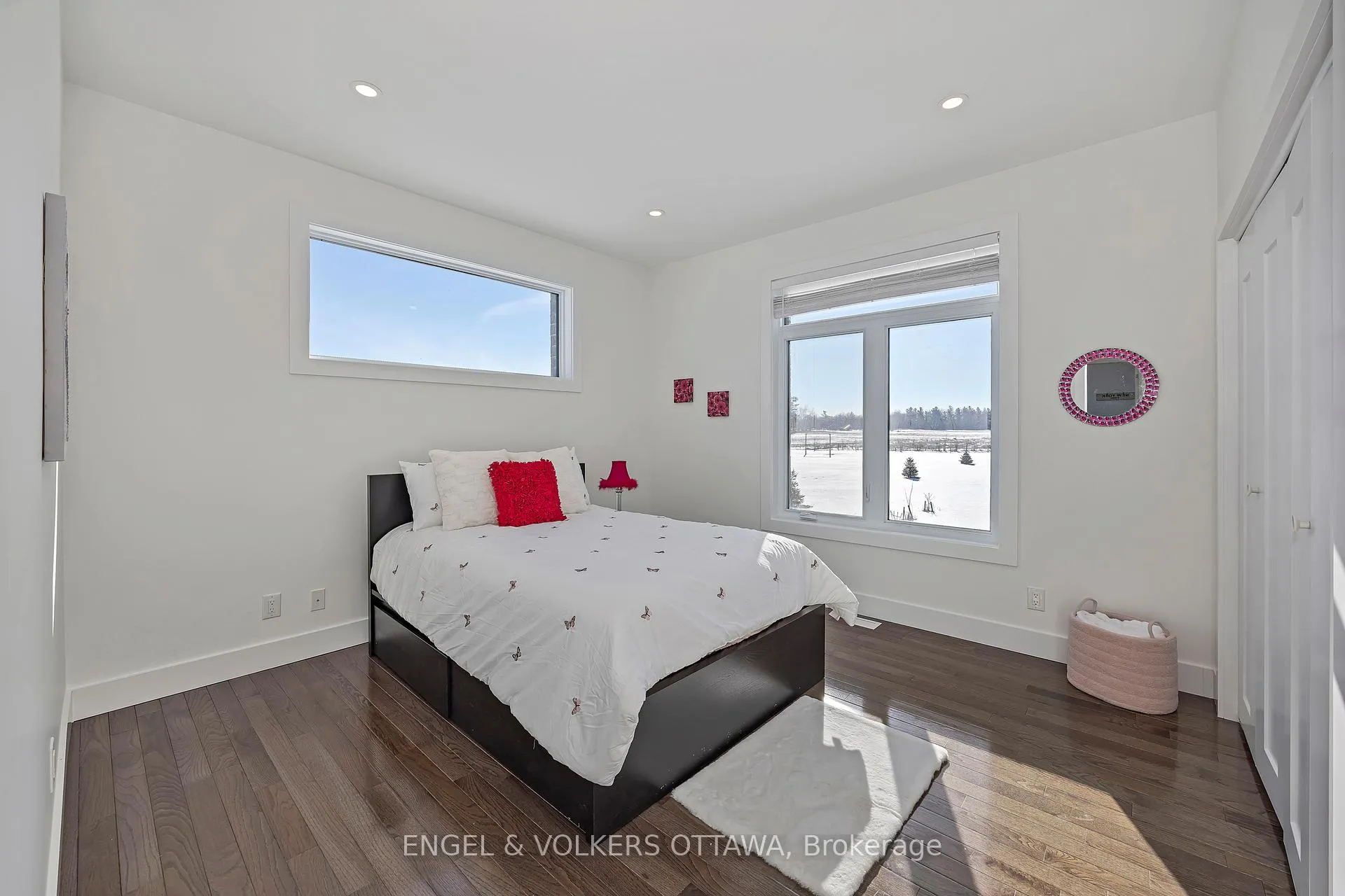 Photo 17 of 19 Synergy Way, Ottawa, Kanata - Kanata (North West) — HOMEH