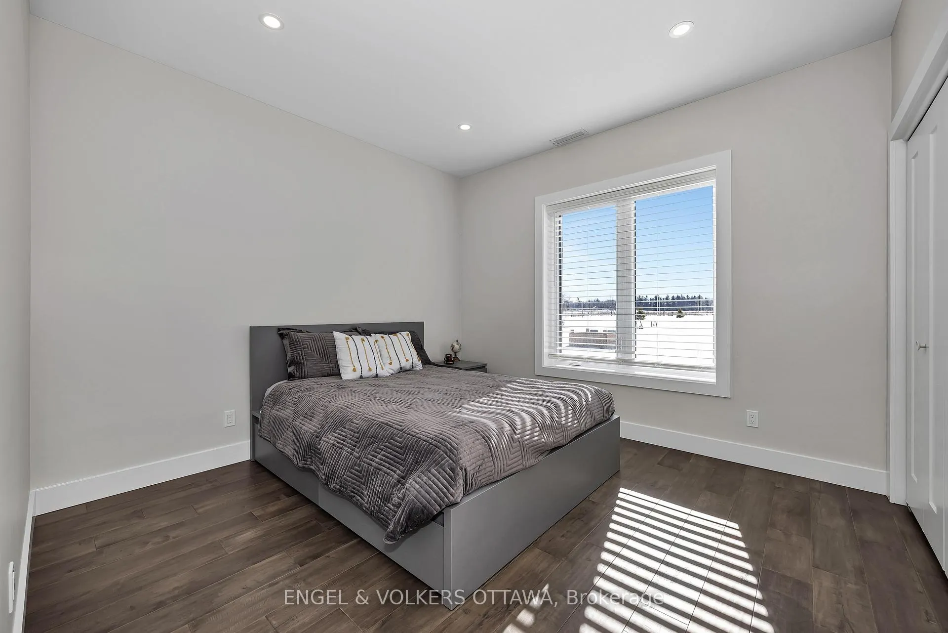 Photo 36 of 19 Synergy Way, Ottawa, Kanata - Kanata (North West) — HOMEH