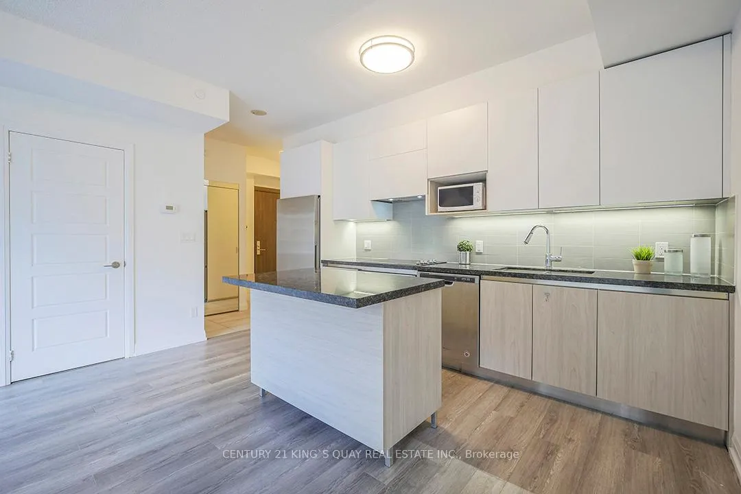 Photo 9 of Unit 501, 15 water walk Drive, Markham, Unionville — HOMEH