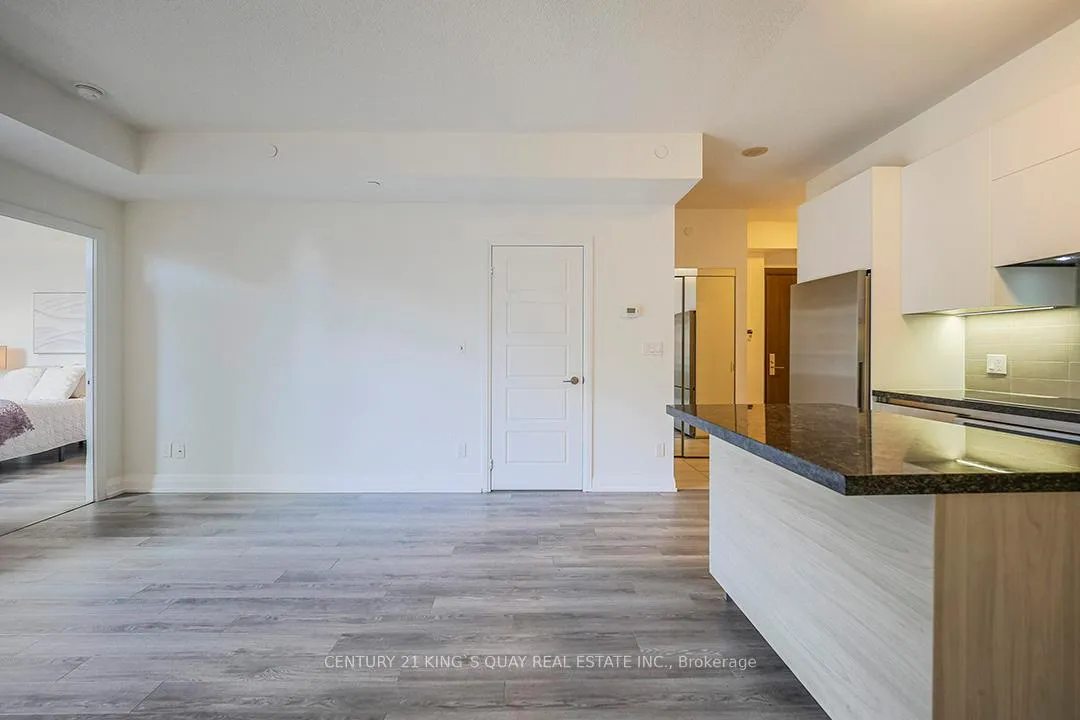Photo 15 of Unit 501, 15 water walk Drive, Markham, Unionville — HOMEH