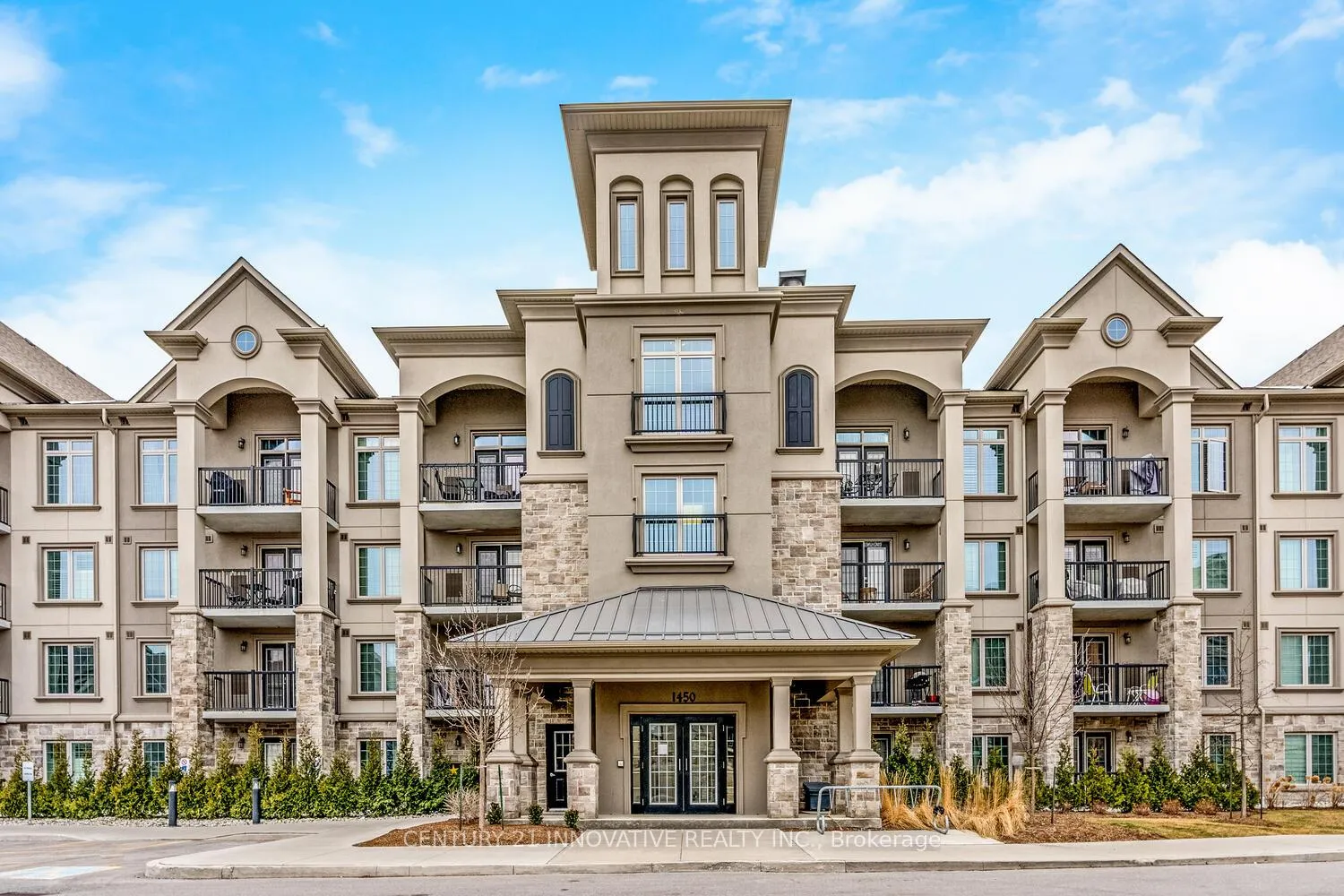 Front of Unit 309, 1450 Main Street