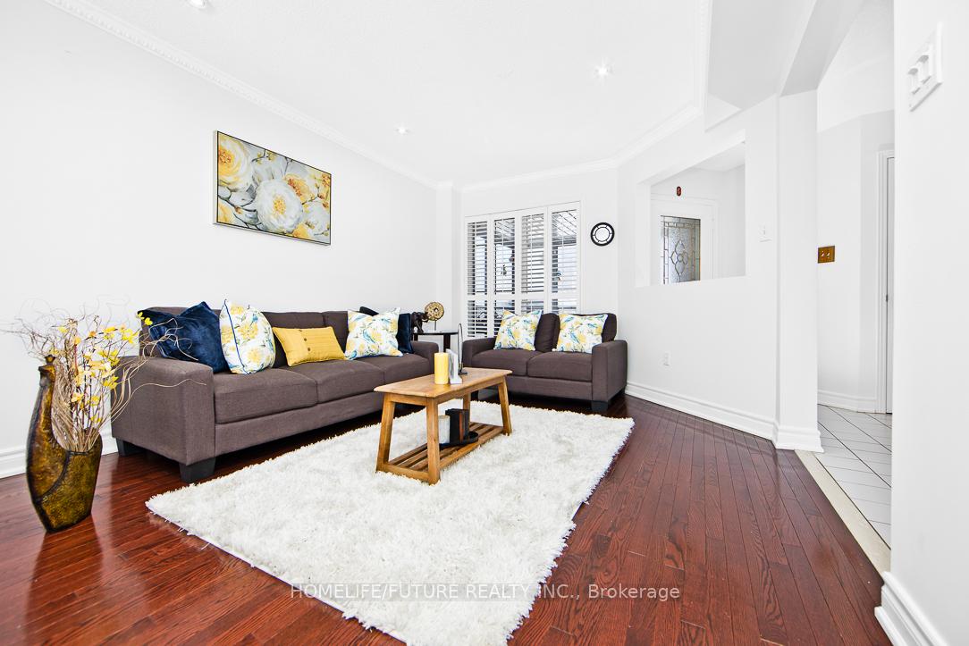Photo 5 of 64 Monk Crescent, Ajax, Central — HOMEH