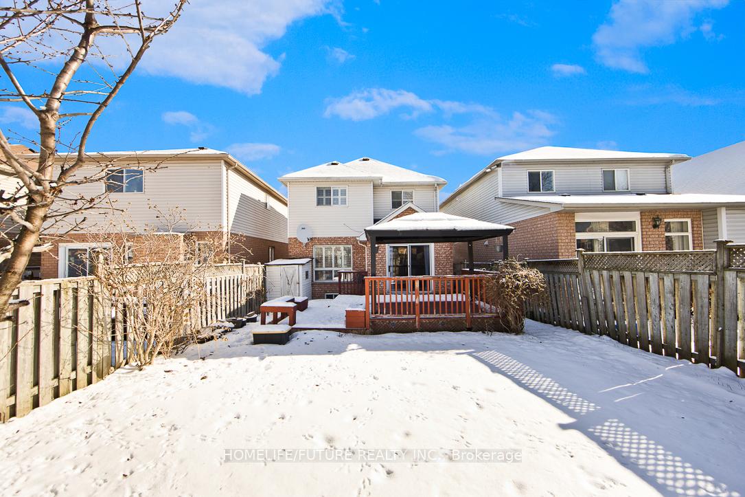 Photo 24 of 64 Monk Crescent, Ajax, Central — HOMEH